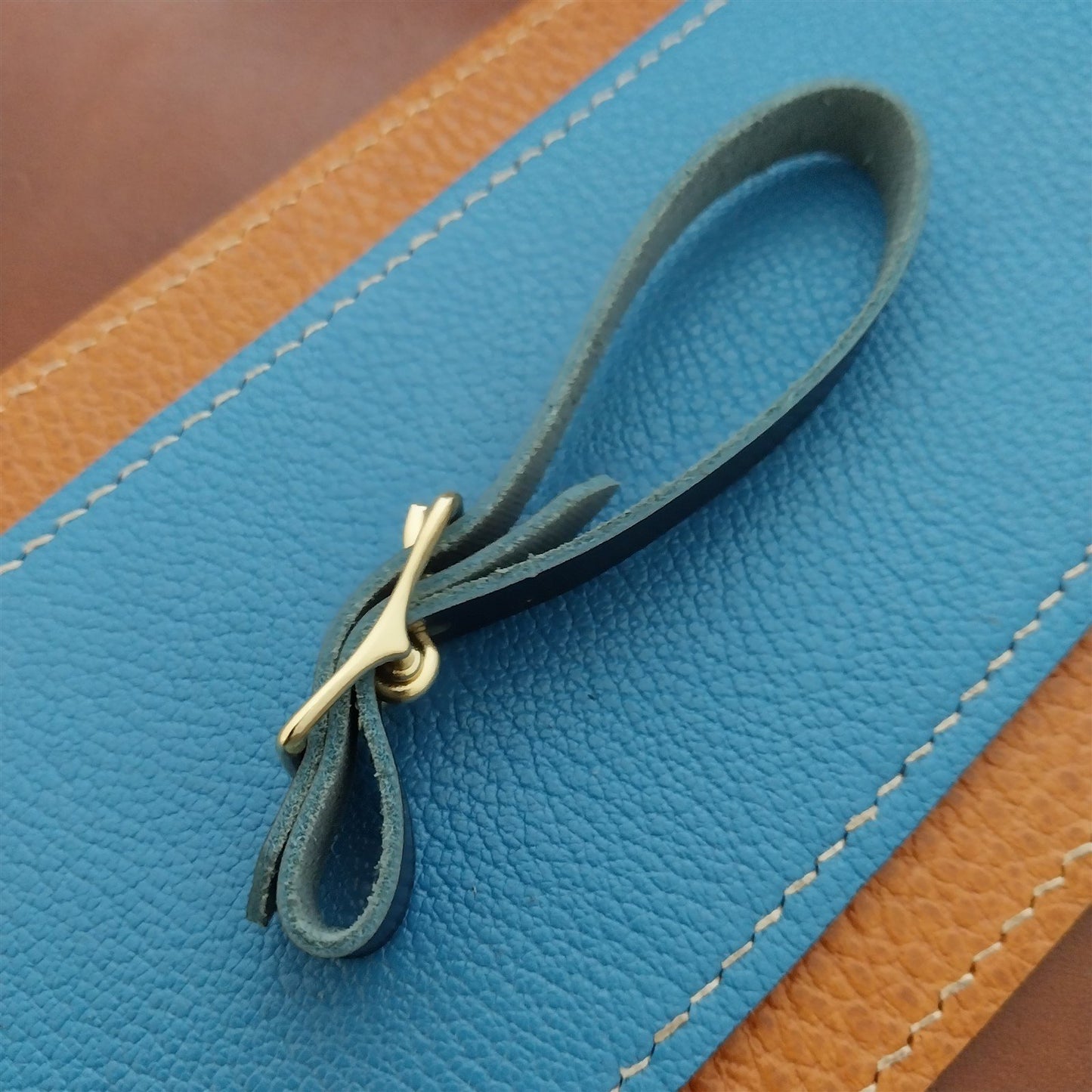 Ilcea Museum Calf Leather Pocket Watch Fob Strap & Polished Brass Finish Buckle