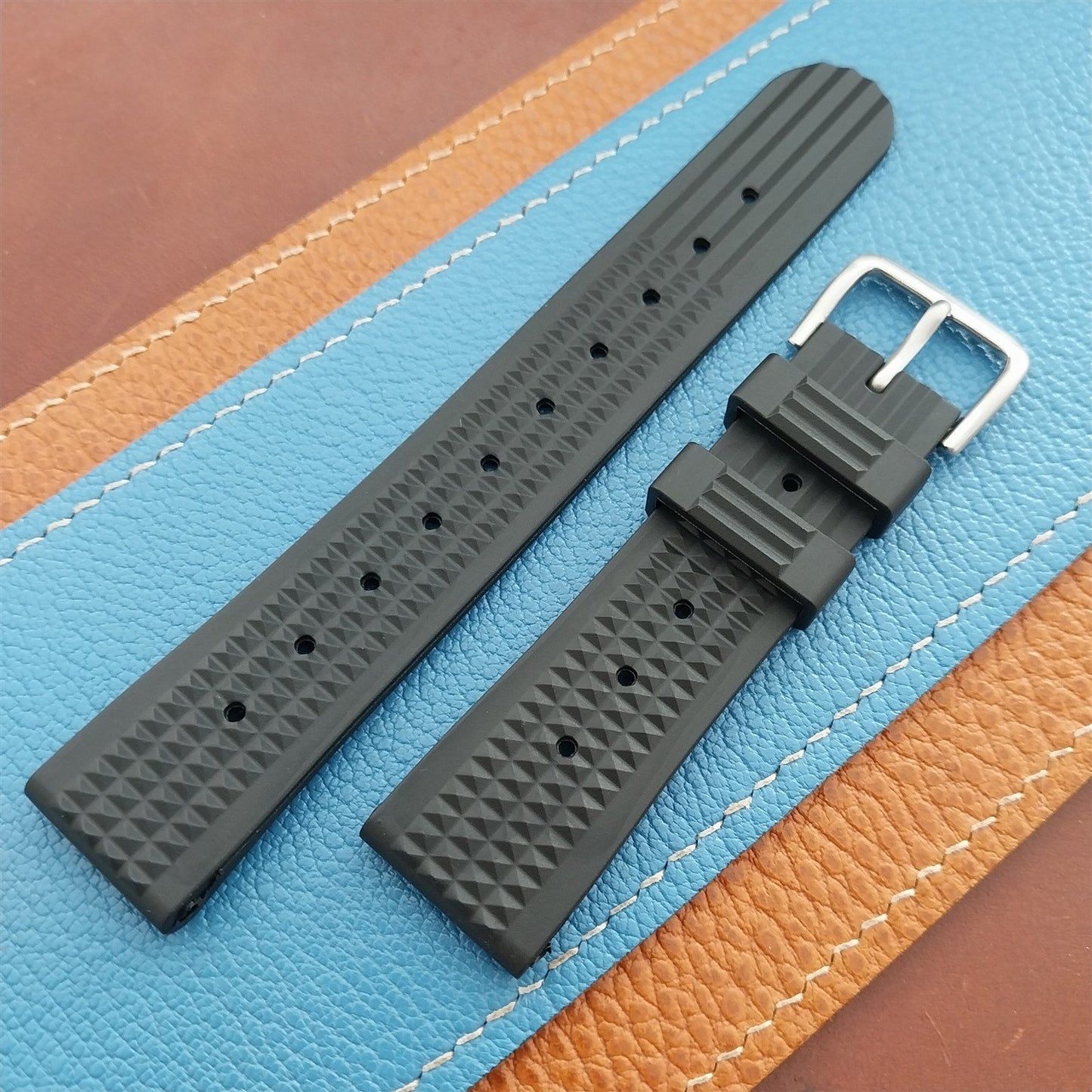 20mm TPU Rubber Black 6105 Waffle Divers Watch Strap
