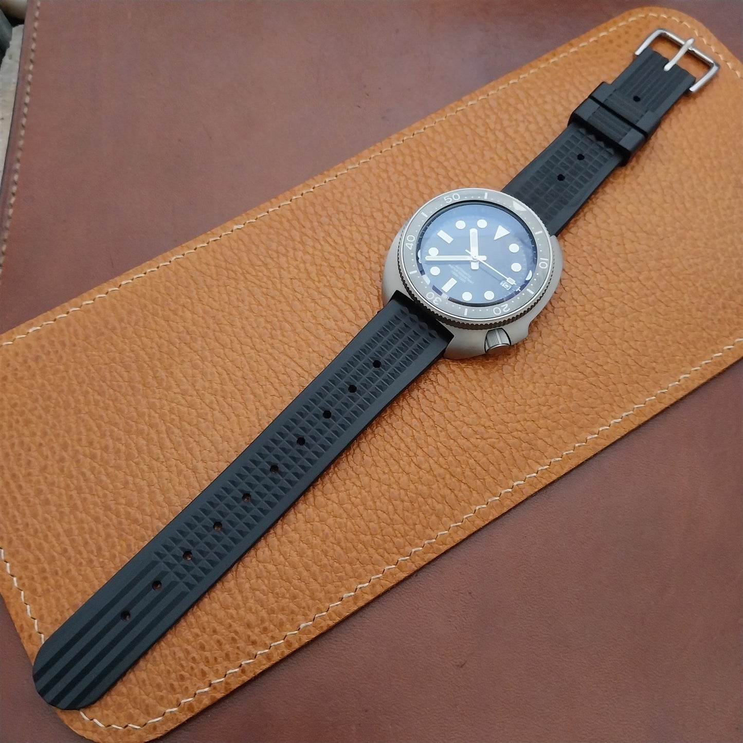 20mm TPU Rubber Black 6105 Waffle Divers Watch Strap