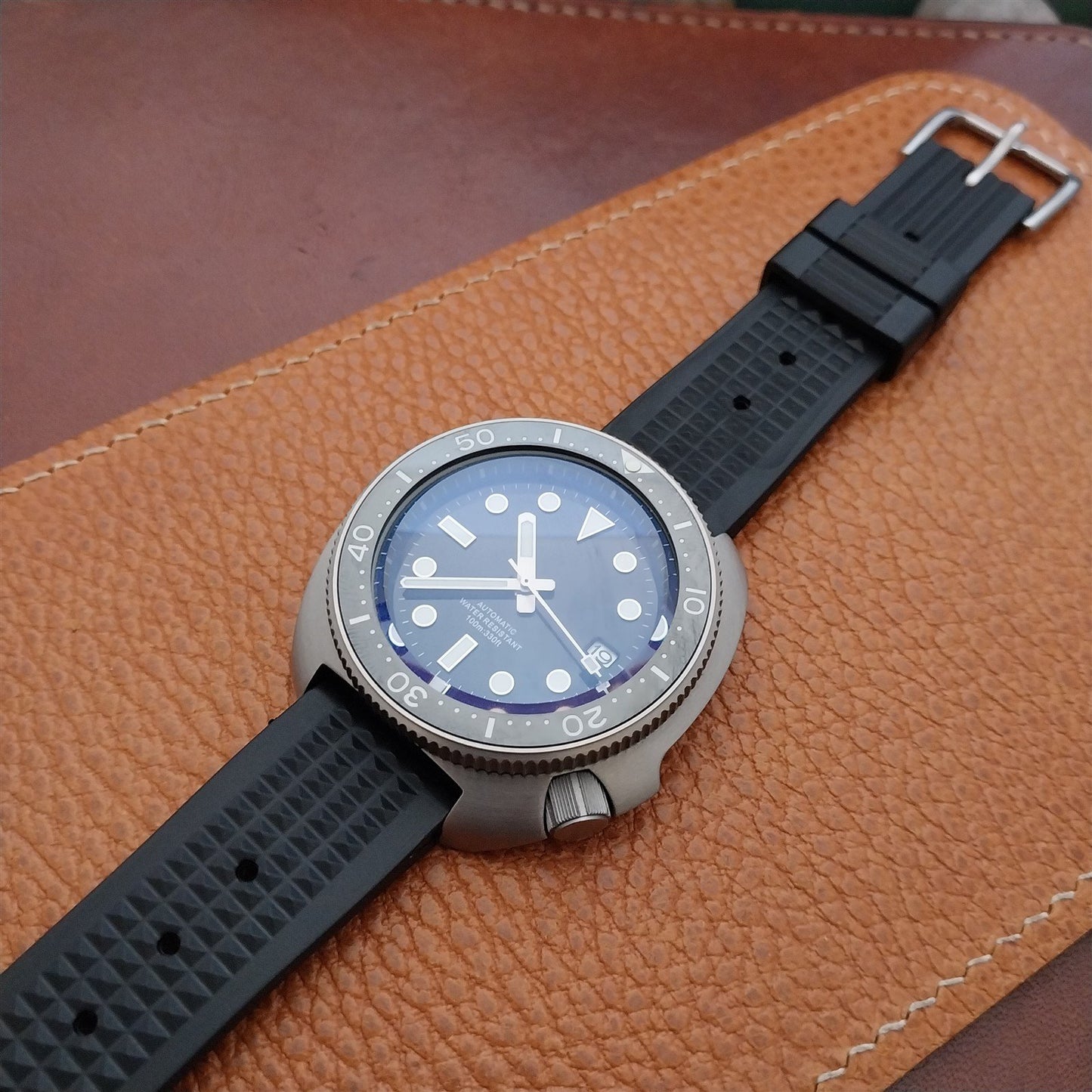 20mm TPU Rubber Black 6105 Waffle Divers Watch Strap