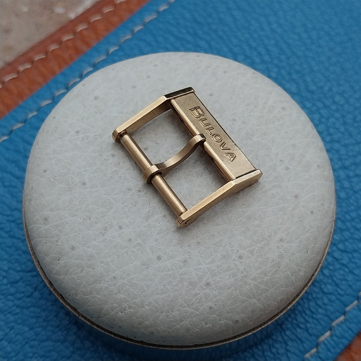 16mm Vintage Bulova Logo Yellow Gold-Tone Unused Watch Strap Buckle