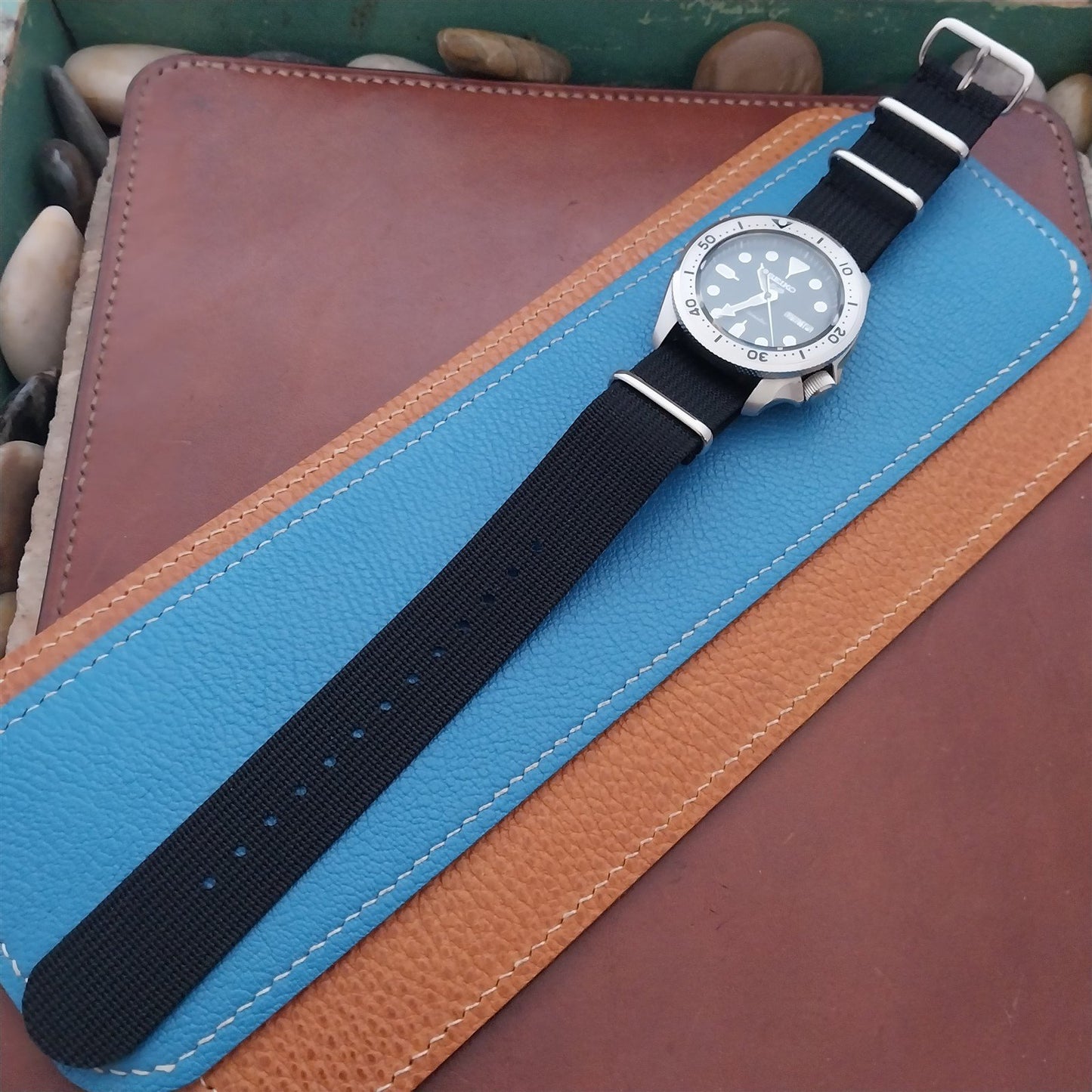 22mm Ribbed Black Nylon Classic G10 MoD Watch Strap