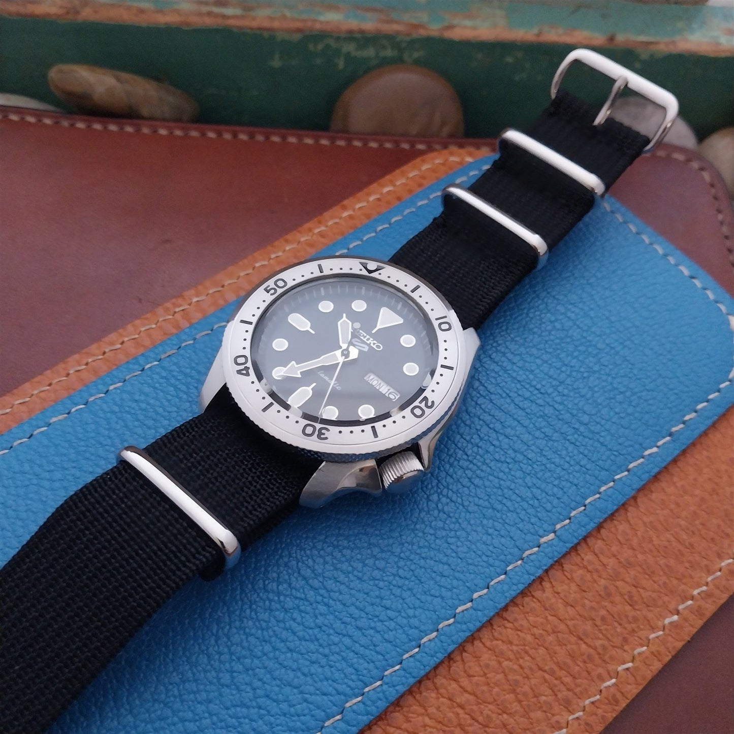 22mm Ribbed Black Nylon Classic G10 MoD Watch Strap