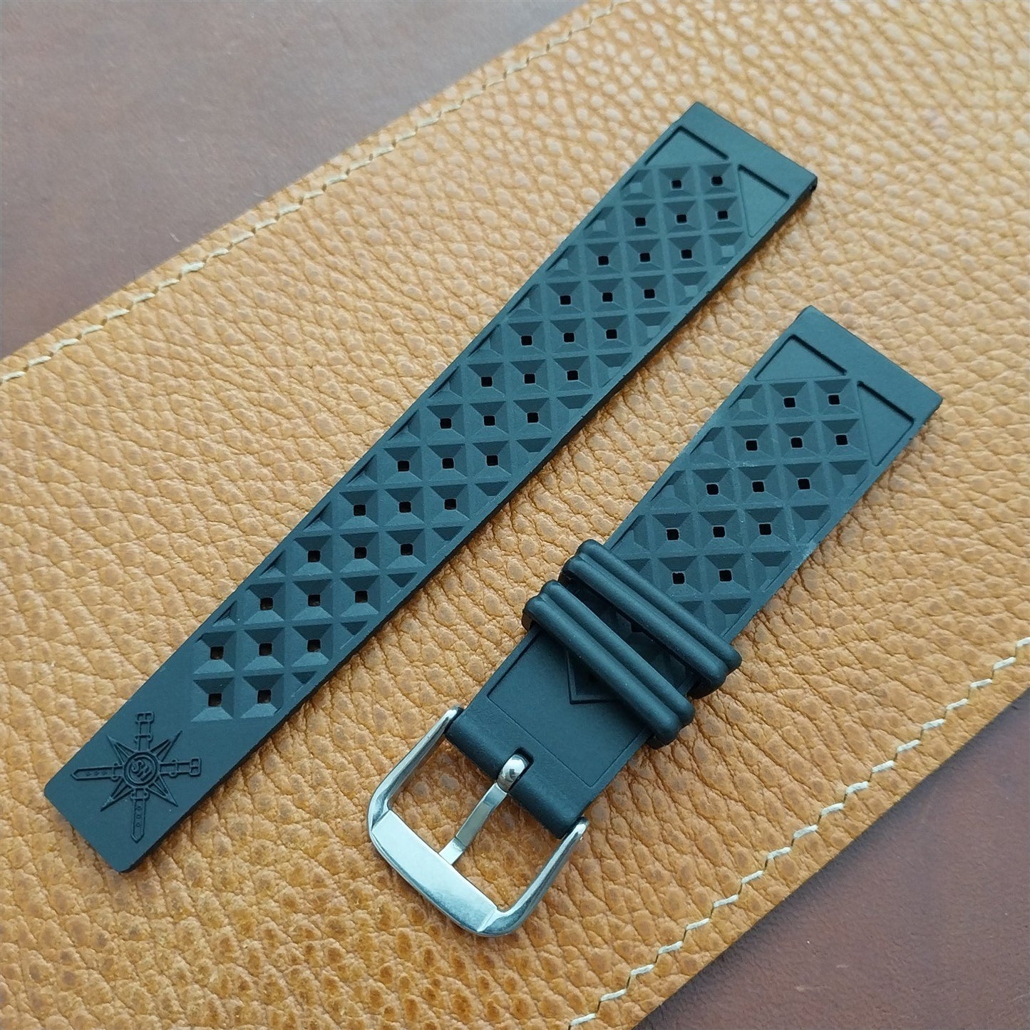 20mm TPU Rubber Black Tropical Vintage Style Diver Watch Strap