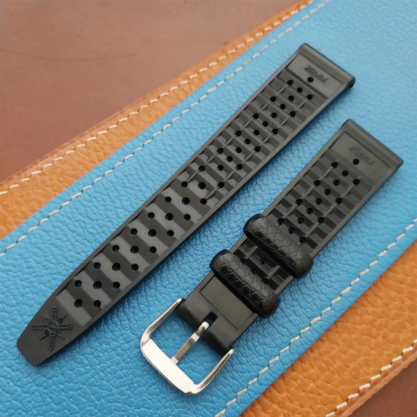 20mm Rubber Black Tropical Vintage Style 1675 GMT Diver Watch Strap