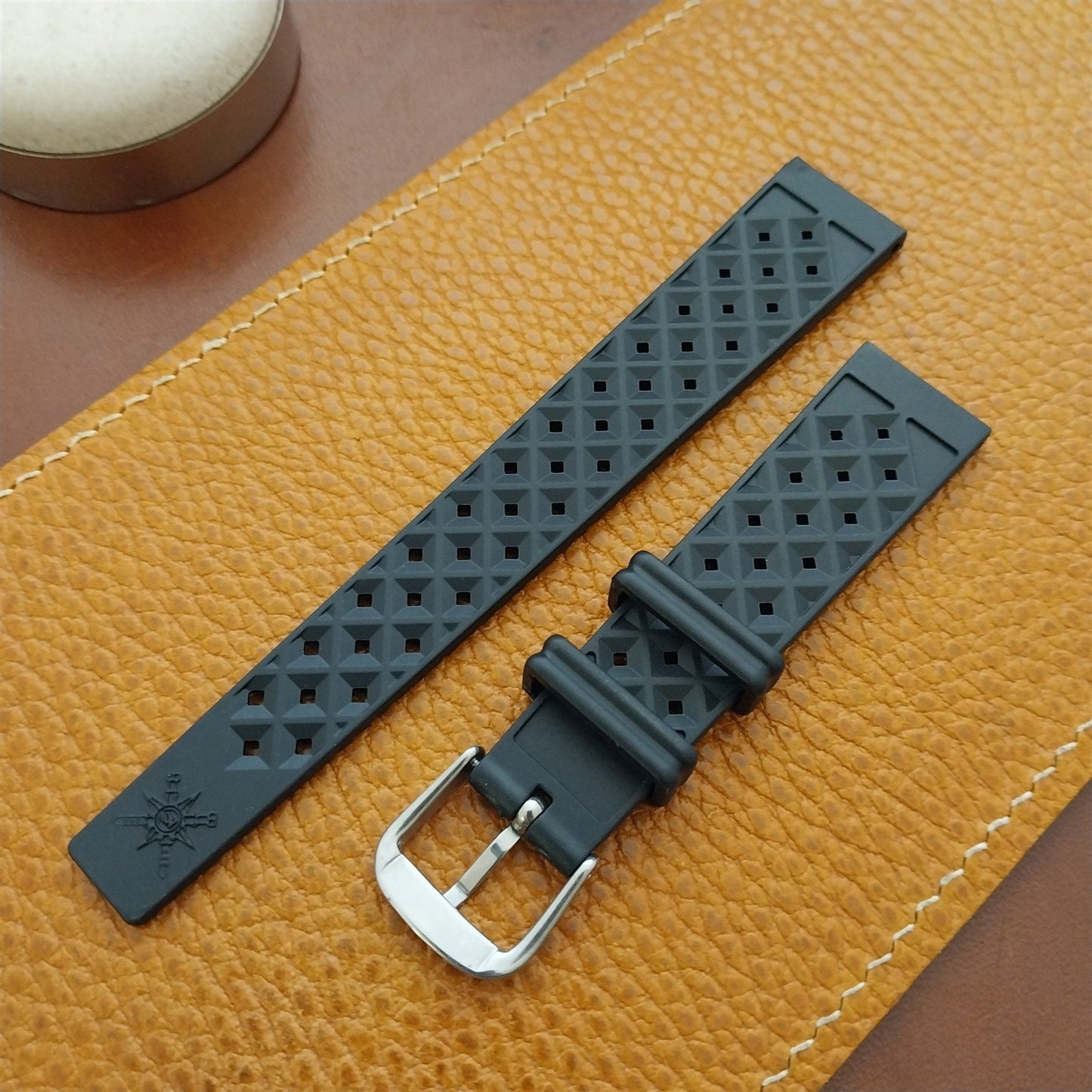 18mm FKM Rubber Black Tropical Vintage Style Diver Watch Strap