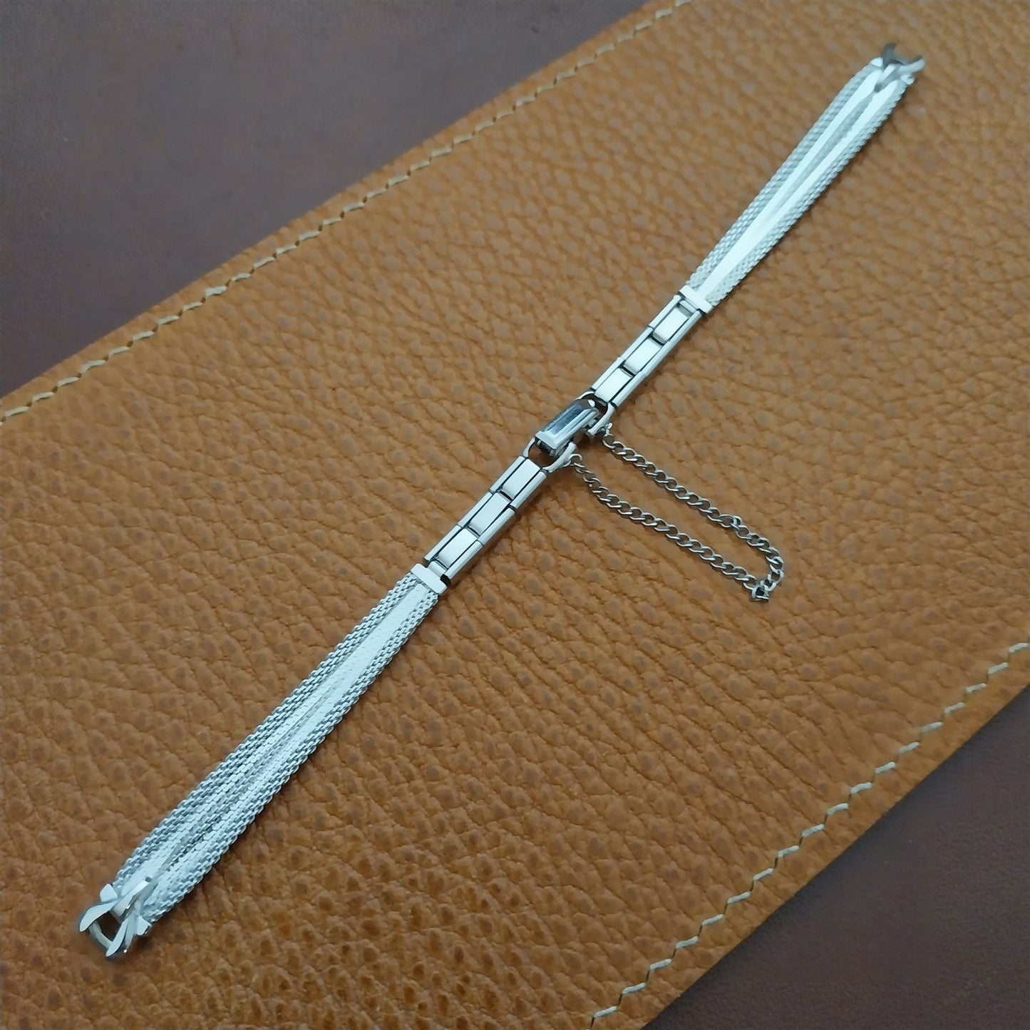 Speidel White Gold-Fill Mesh Unused 1960s Vintage Ladies Cocktail Watch Band