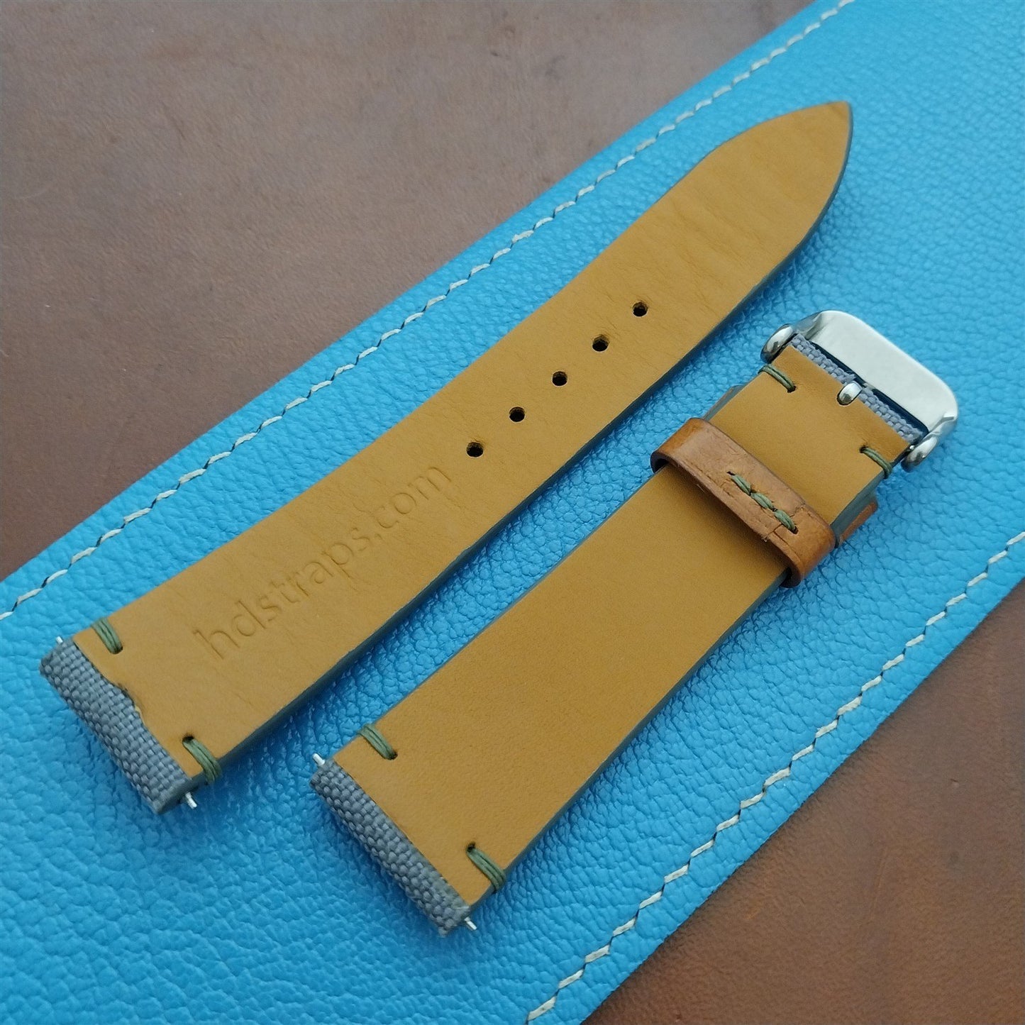 20mm HDStraps Gray Canvas & Leather Unused 20/18 Watch Strap