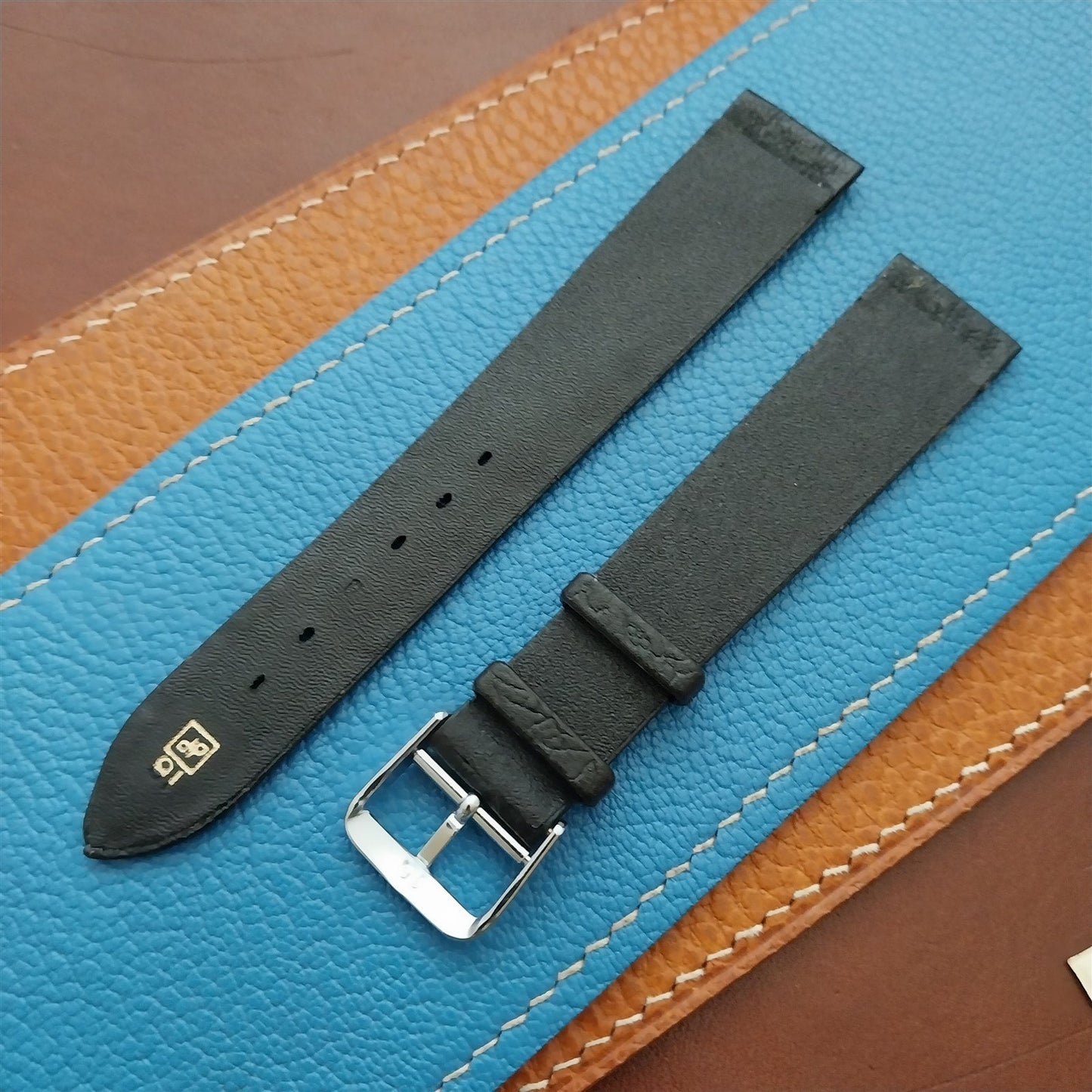 1960s 18mm Black Leather Classic Tapered 2-Keeper Unused Vintage Watch Strap
