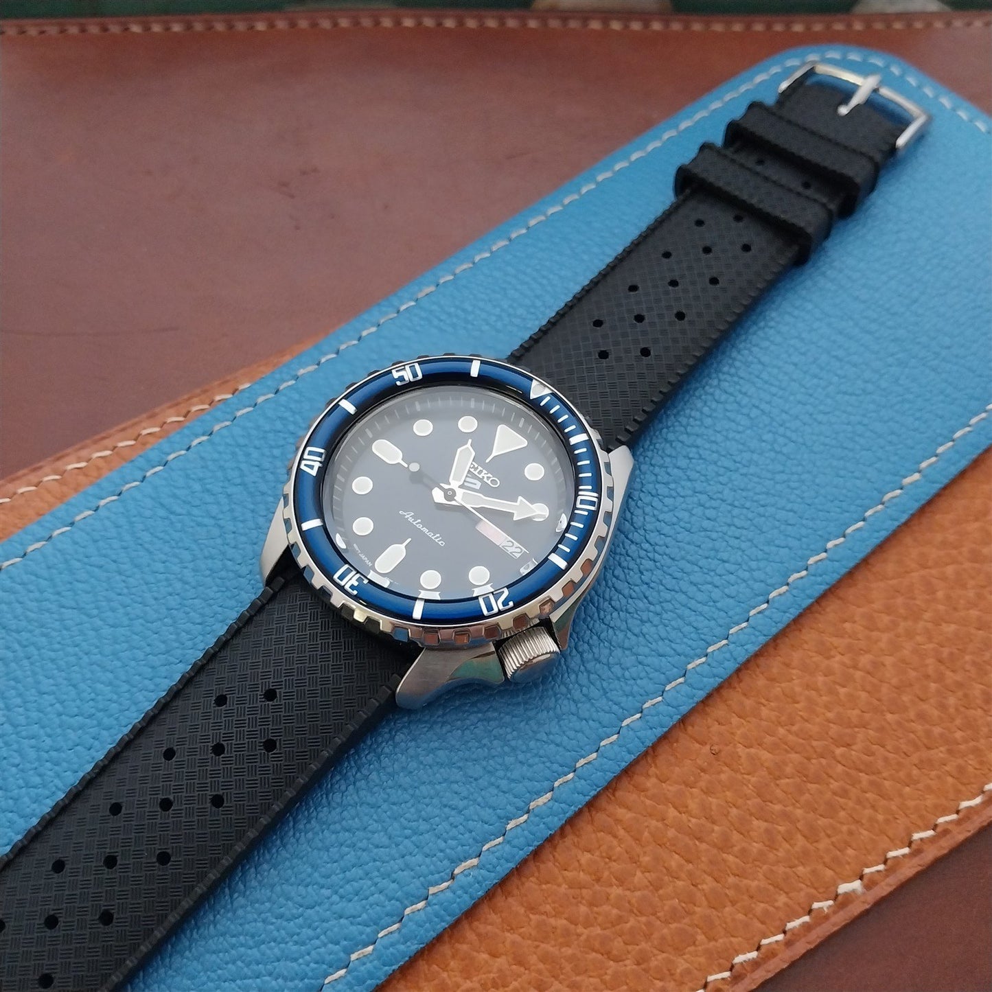22mm FKM Rubber Black Tropical Vintage Style Diver Watch Strap