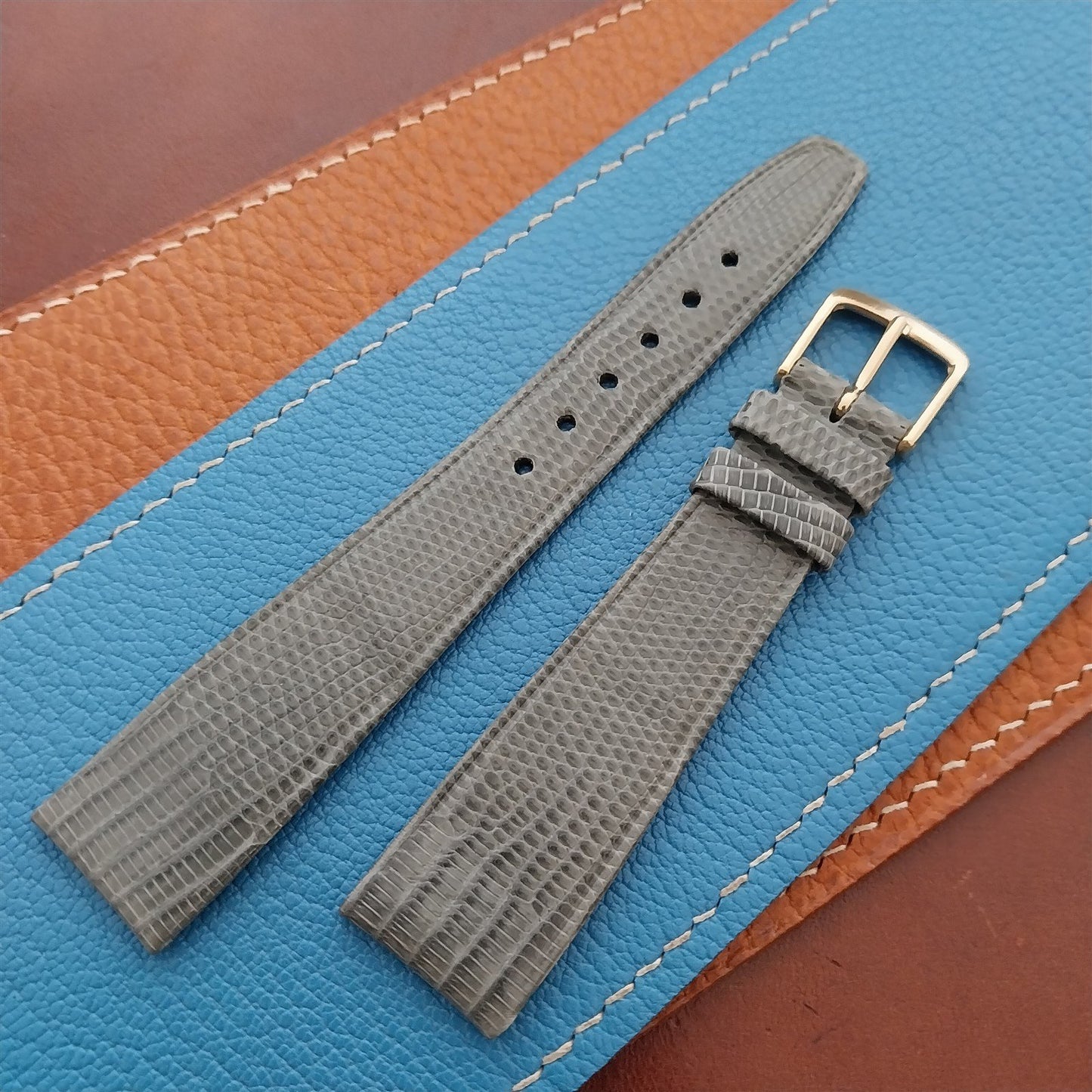 18.4mm Gray Lizard Classic Tapered Unused Vintage Watch Band