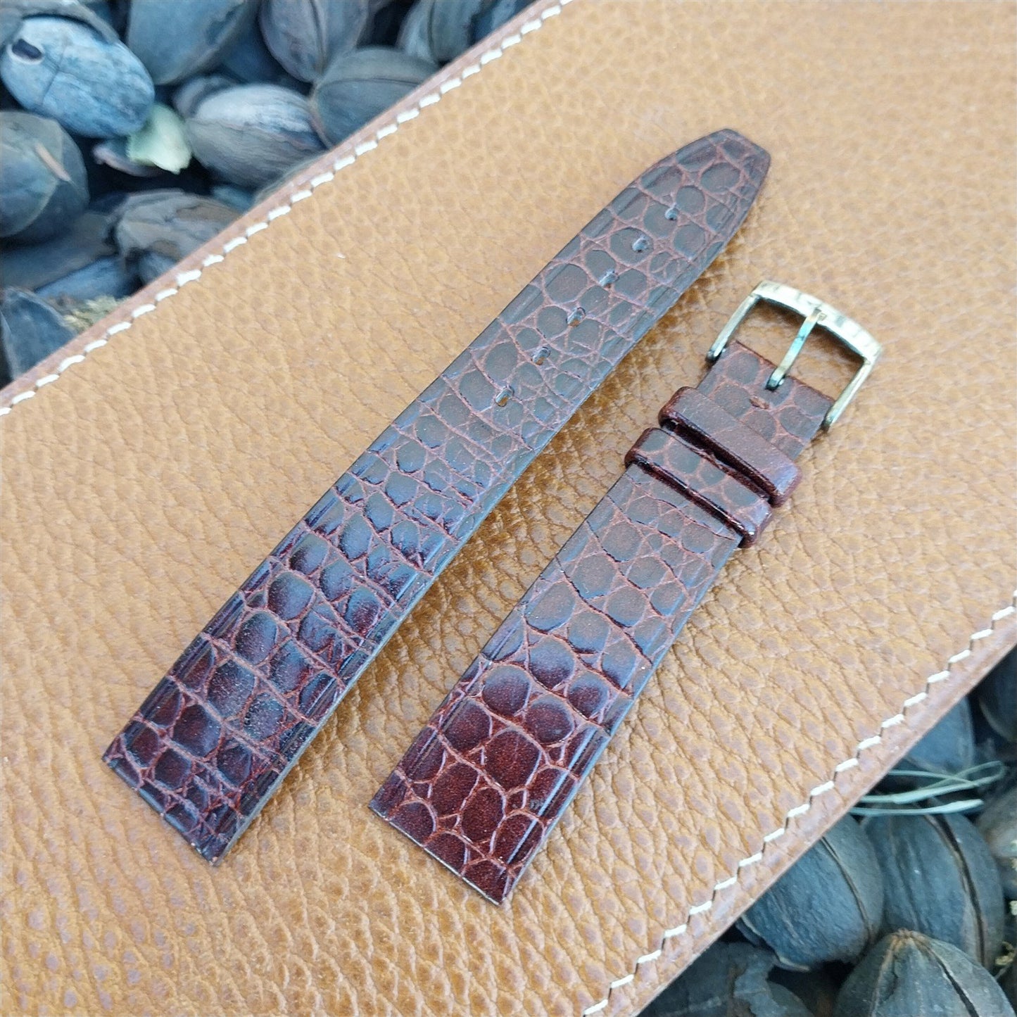 Vintage 18mm 1960s Alligator-Grain Alexander Tapered 18/15 Unused Watch Strap