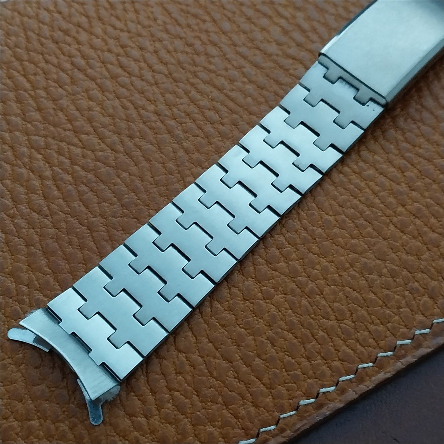 Vintage 18mm Stainless Steel Classic Unused Watch Band