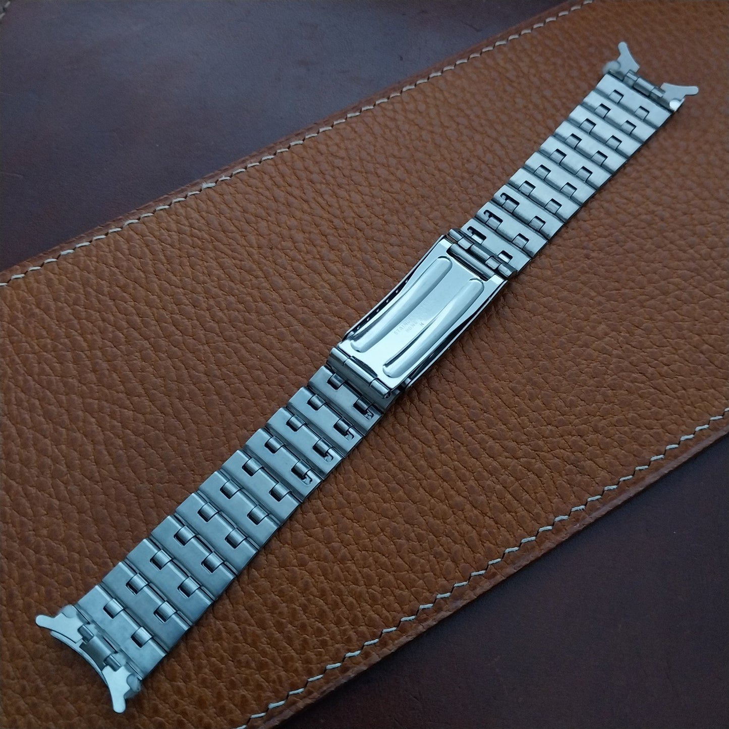 Vintage 18mm Stainless Steel Classic Unused Watch Band