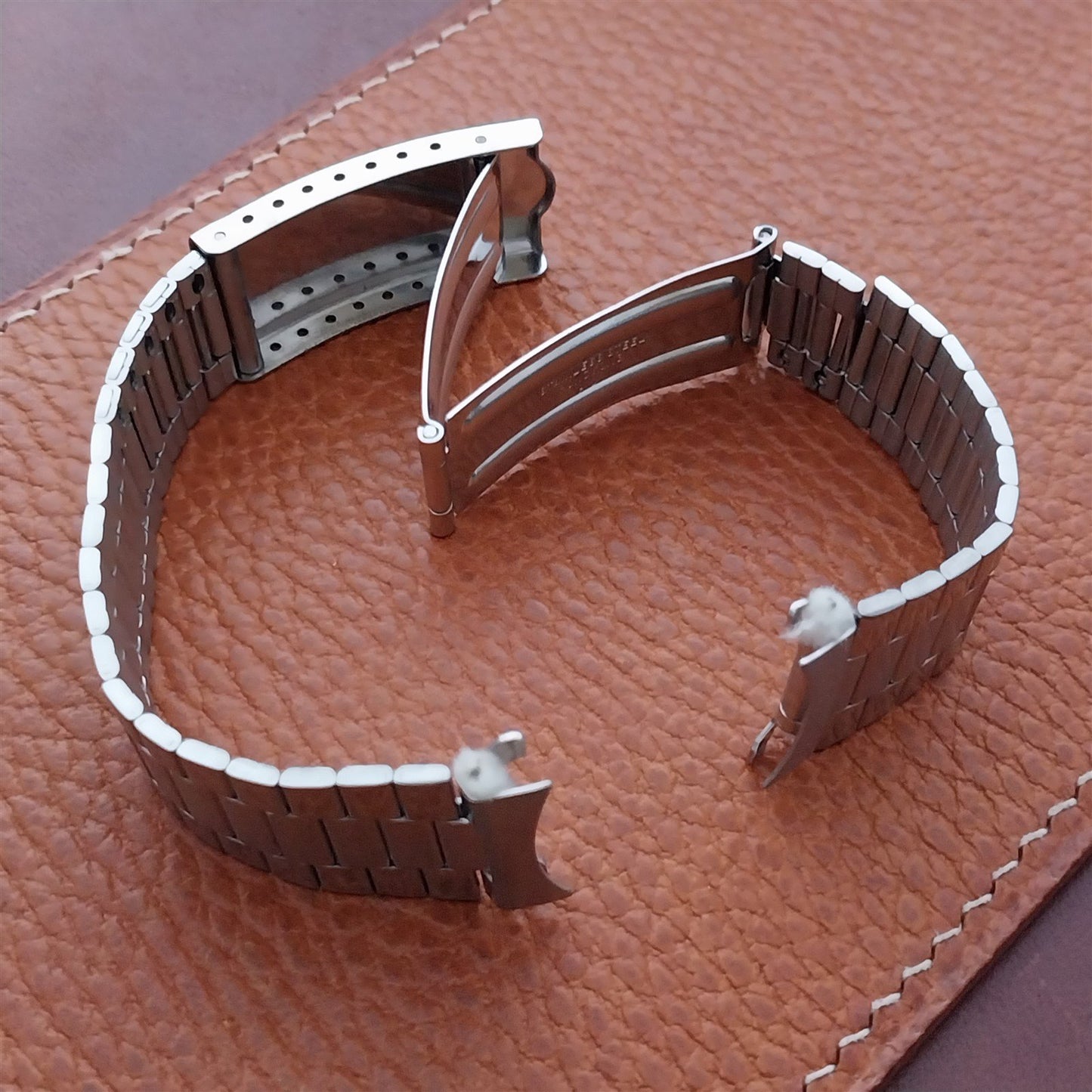 Vintage 18mm Stainless Steel Classic Unused Watch Band