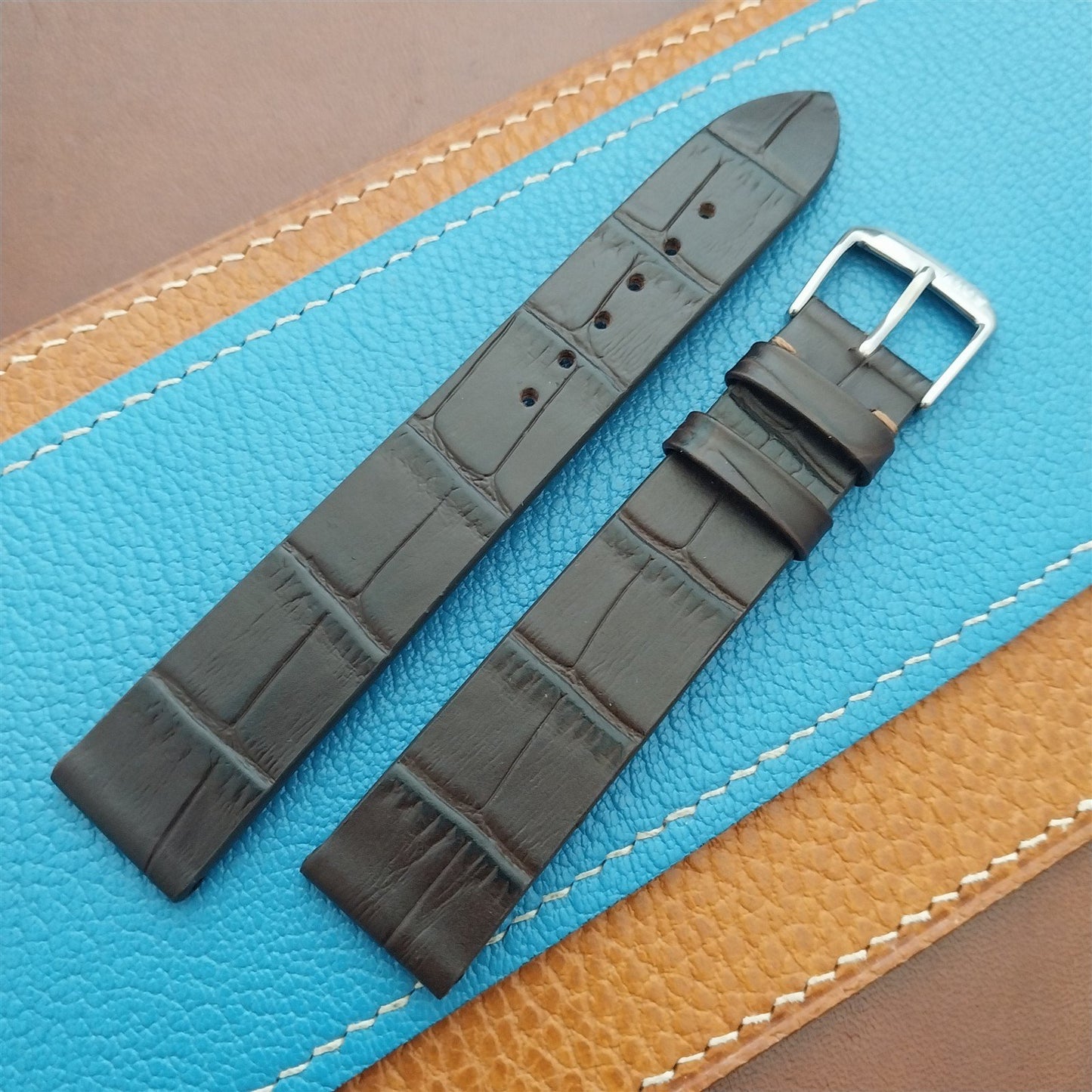 18mm Rios Miami Matte Brown Alligator Grain Leather Tapered 18/16 Watch Strap