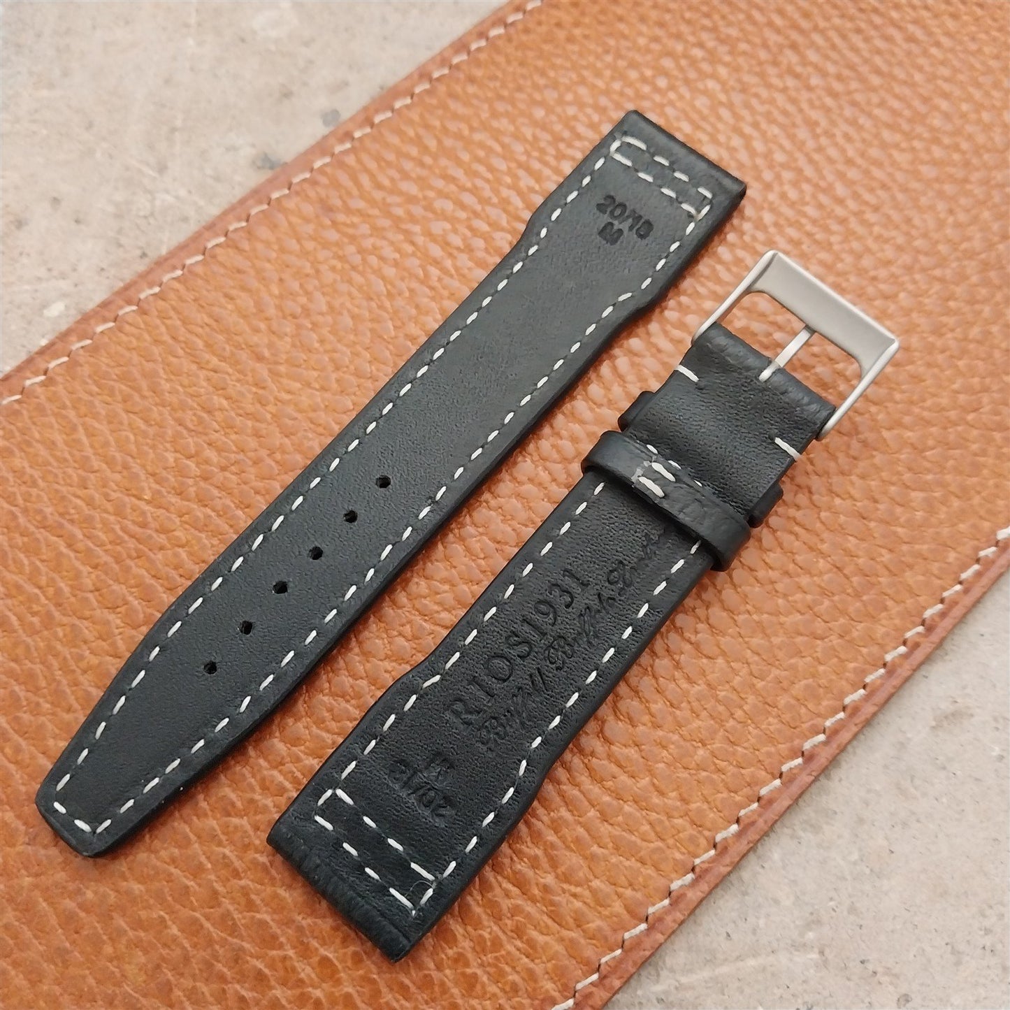 20mm Black Rios Typhoon Buffalo Leather 20/18 Aviator Pilot Watch Strap
