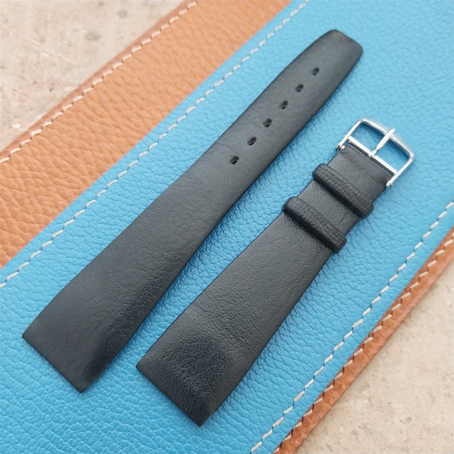 1960s 20mm Black Faux Leather Classic Tapered Unused Vintage Watch Strap