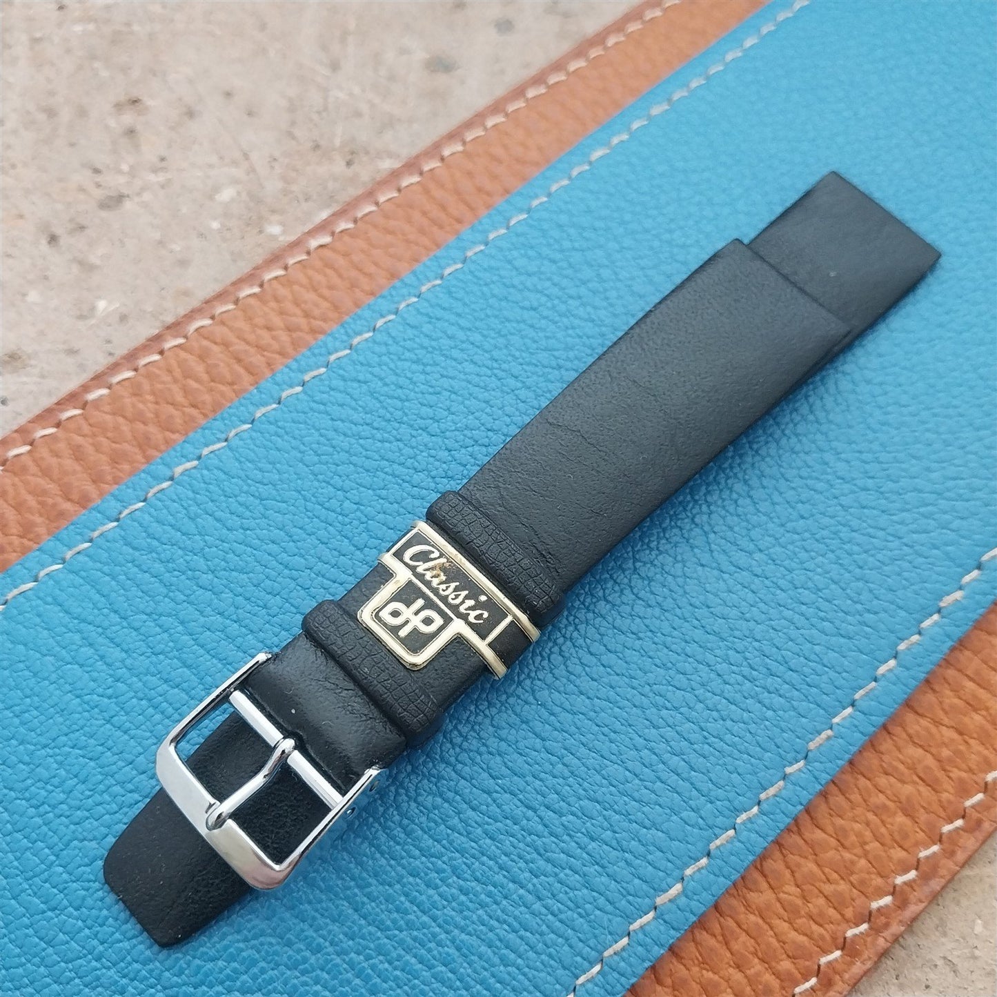 1960s 18mm Black Faux Leather Classic Tapered Unused Vintage Watch Strap