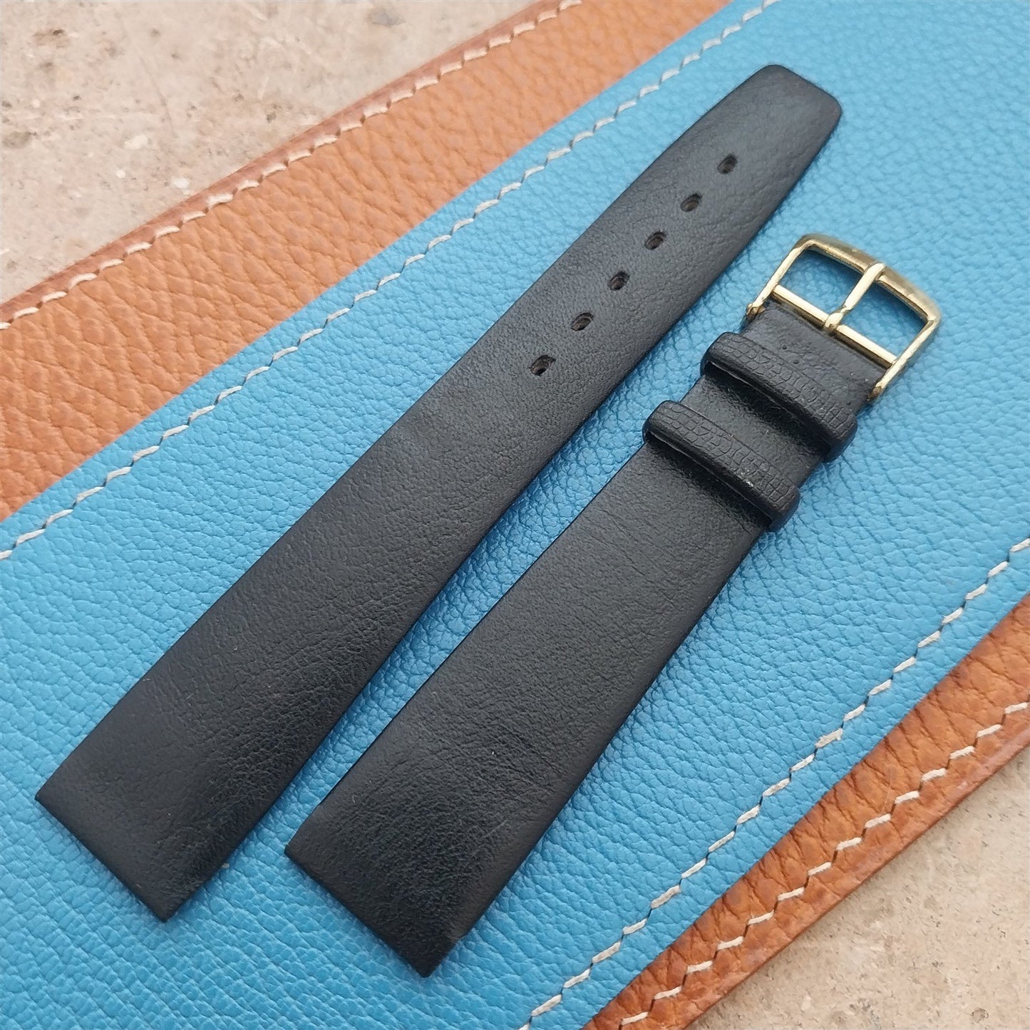 1960s 18mm Black Faux Leather Classic Tapered Unused Vintage Watch Strap