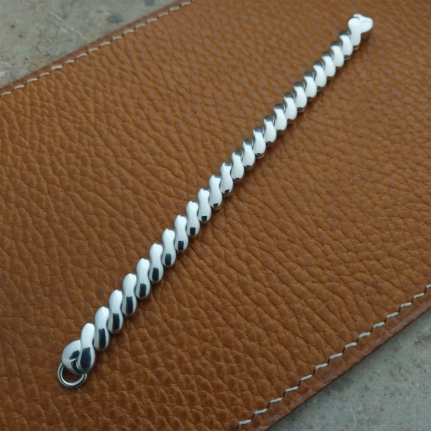 White Gold-Filled Foster Ladies Stretch 1950s Vintage Cocktail Watch Band