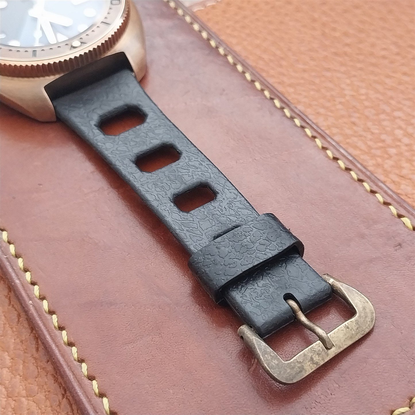 Vintage 20mm Classic Skindiver Black Unused Aqua GS Watch Strap & Brass Buckle