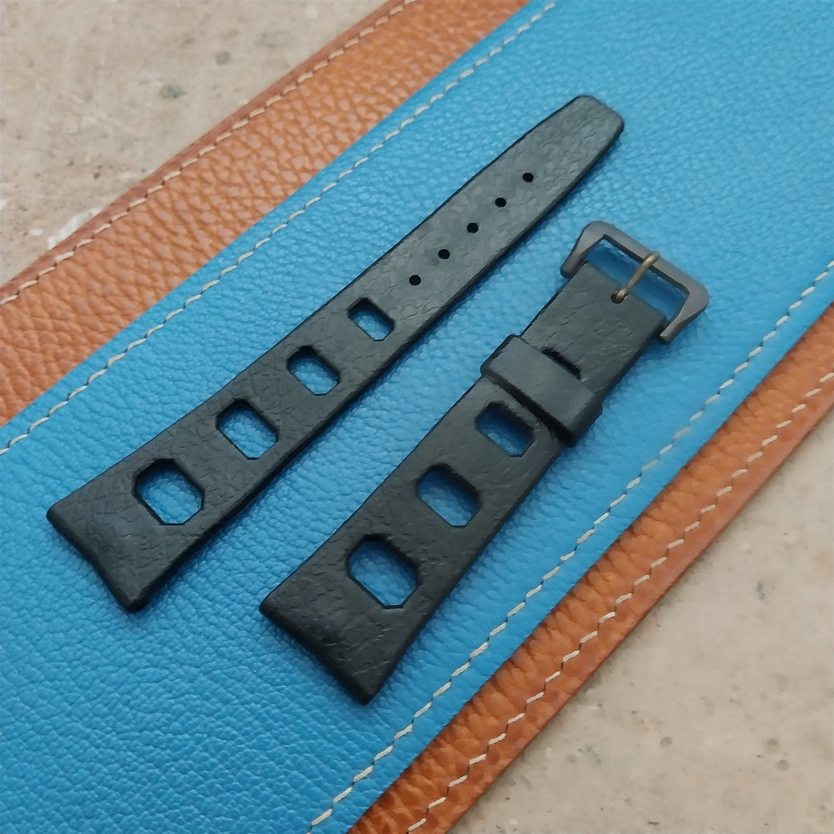 Vintage 20mm Classic Skindiver Black NOS Watch Strap & Patina Buckle