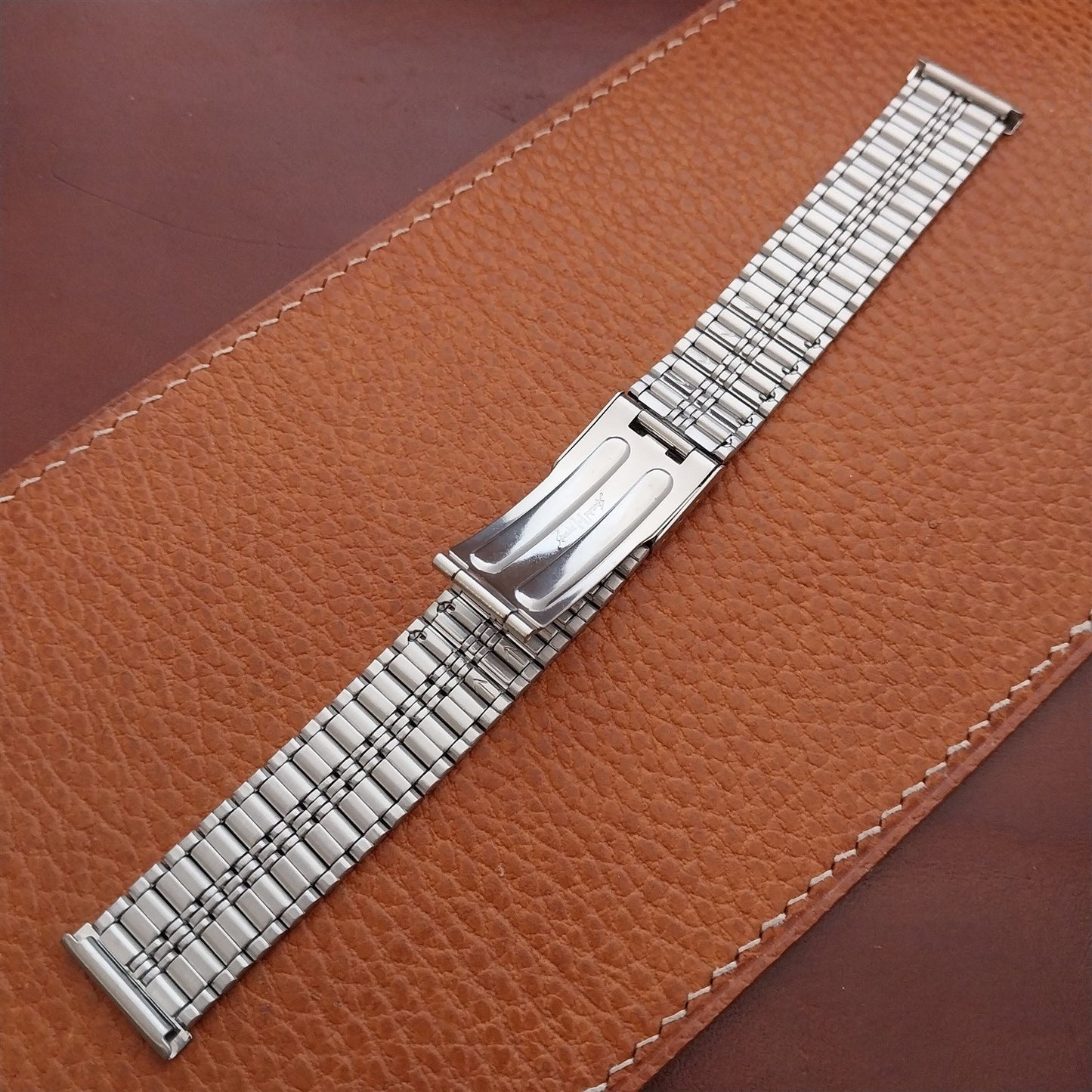 18mm 17mm Speidel Hirsch Stainless Steel Unused nos Vintage Watch Band
