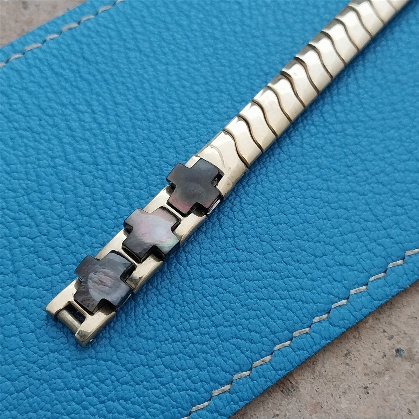 Gold-Filled Mother of Pearl Ladies Unused 1950s Vintage Cocktail Watch Band