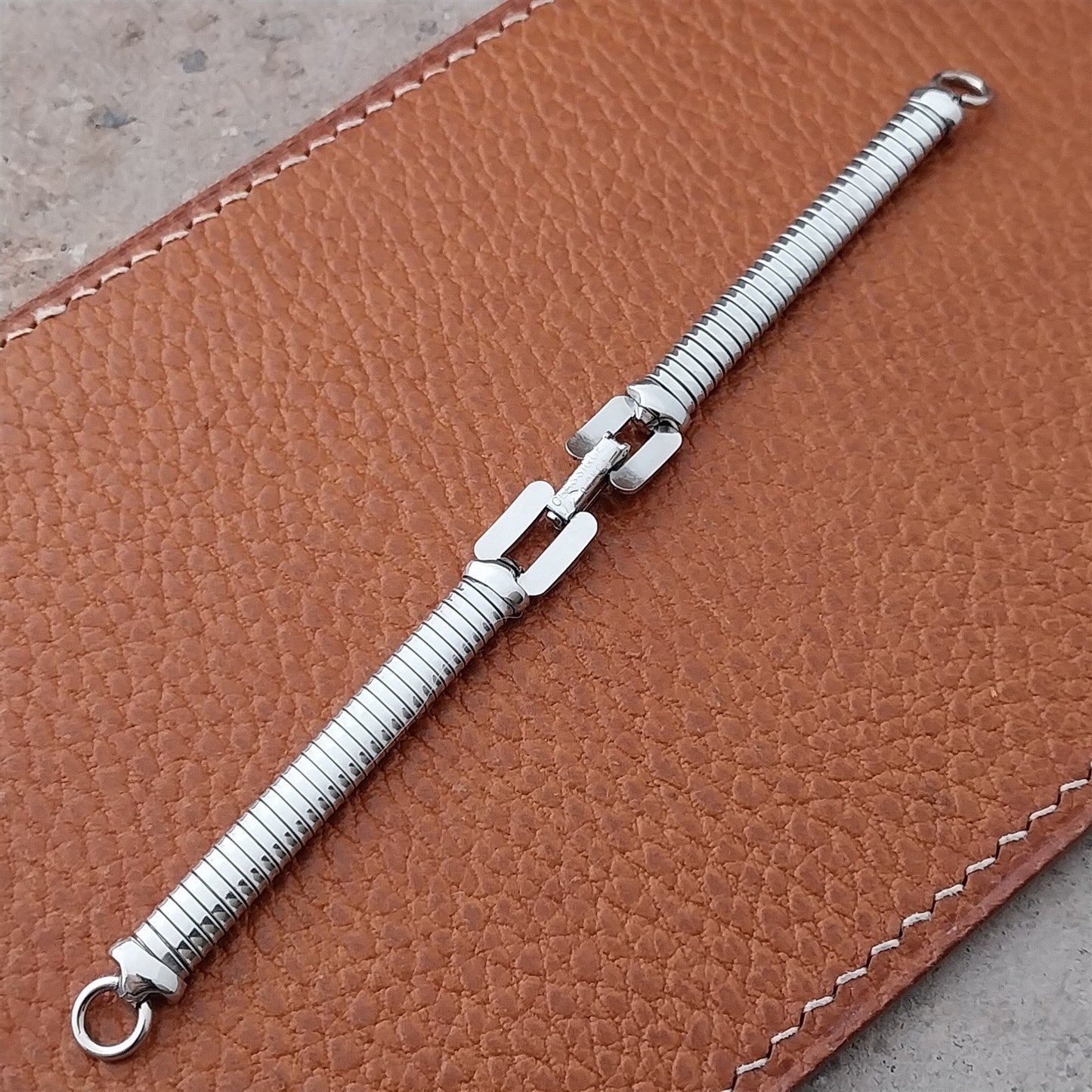 1950s Vintage White Gold-Fill Classique Ladies Cocktail Watch Bracelet