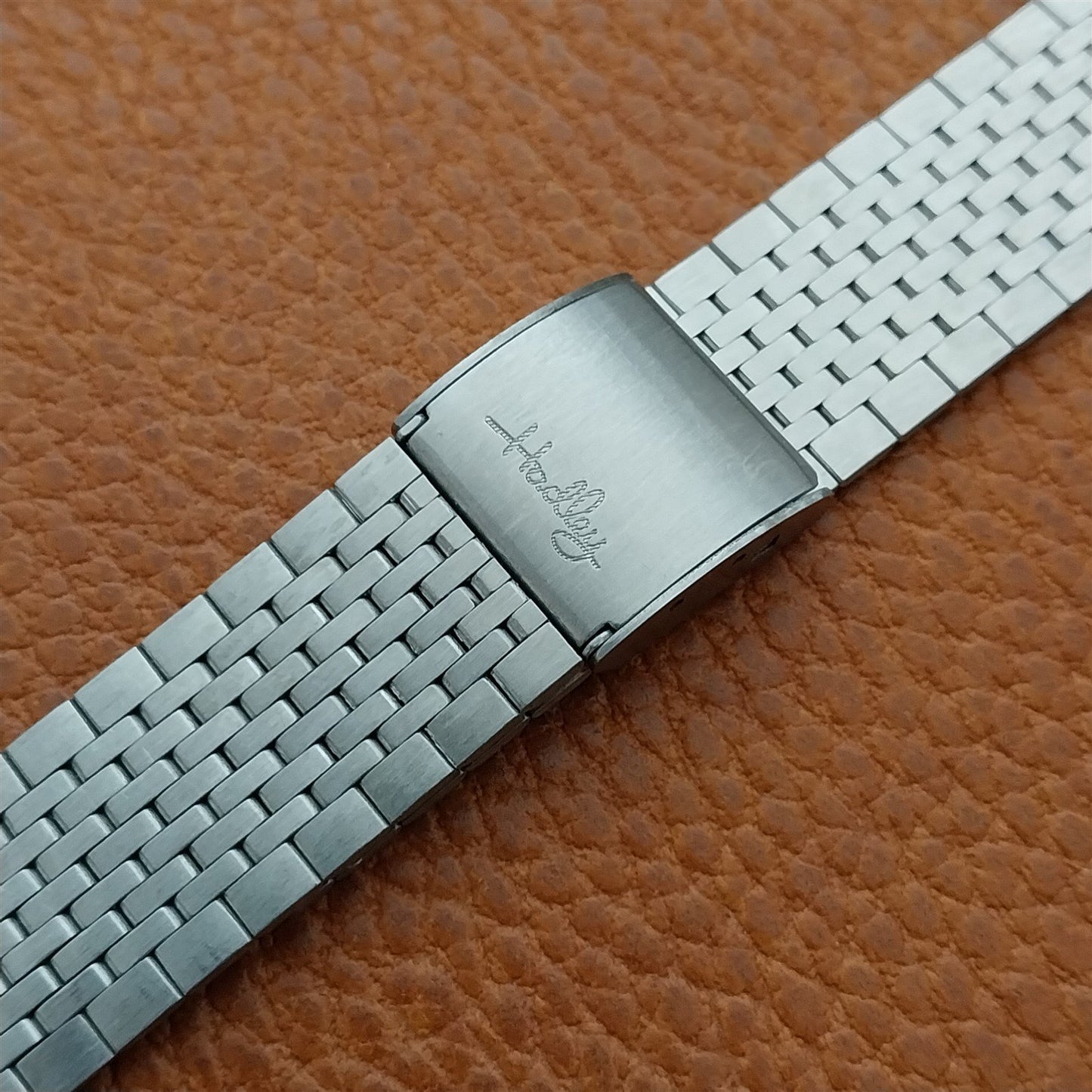 Vintage Hadley Flared 18mm Stainless Steel Unused Classic Watch Band