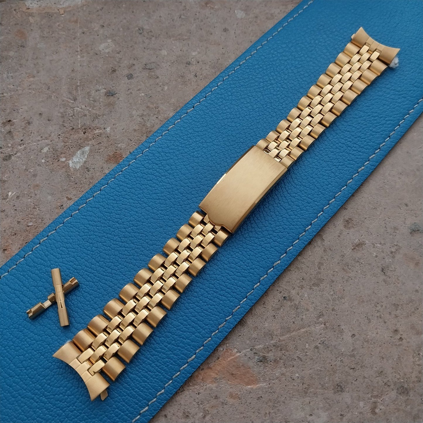20mm Speidel Gold Tone Jubilee Unused Watch Band