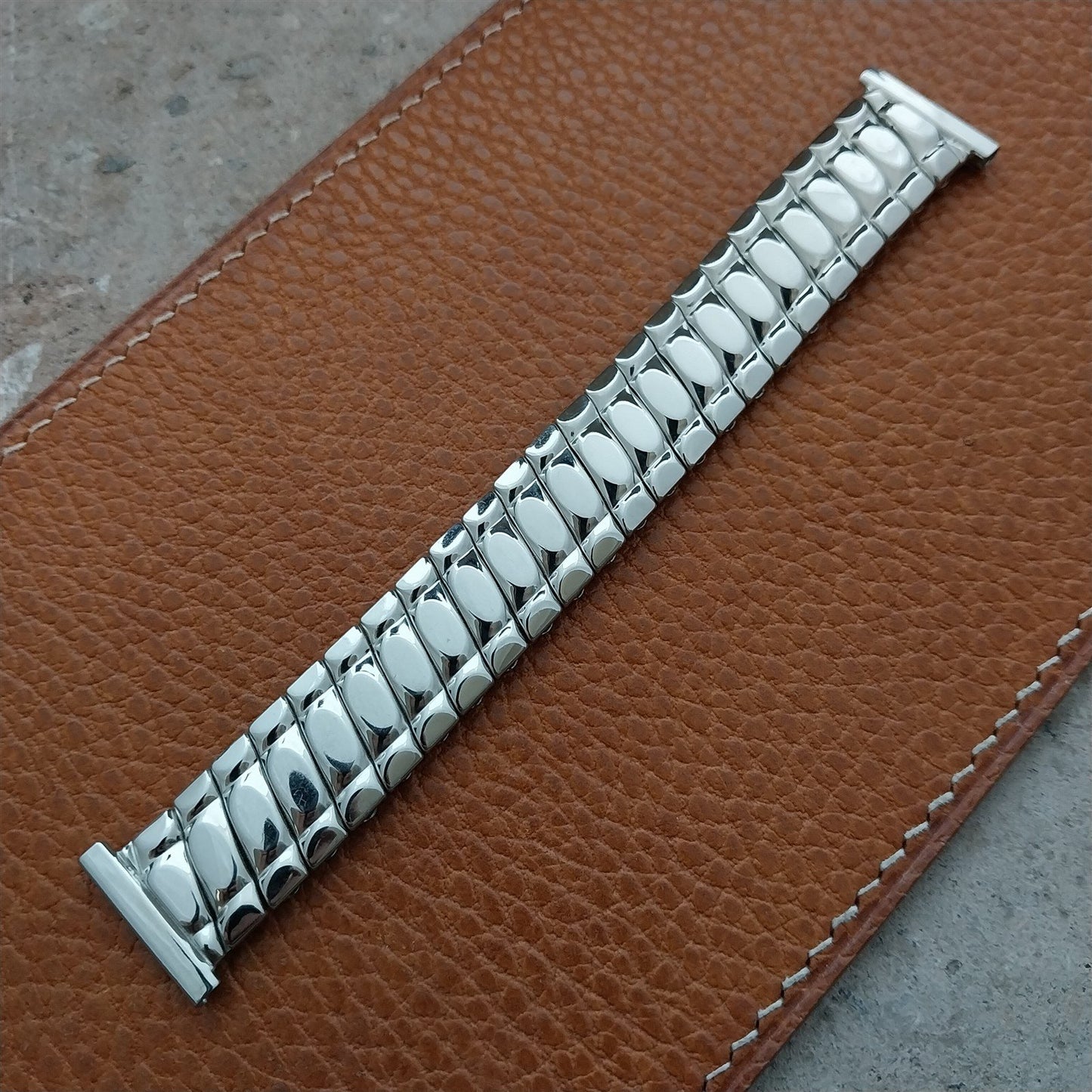 18mm 19mm 1950s Stainless Steel Expansion Bellavance nos Vintage Watch Band