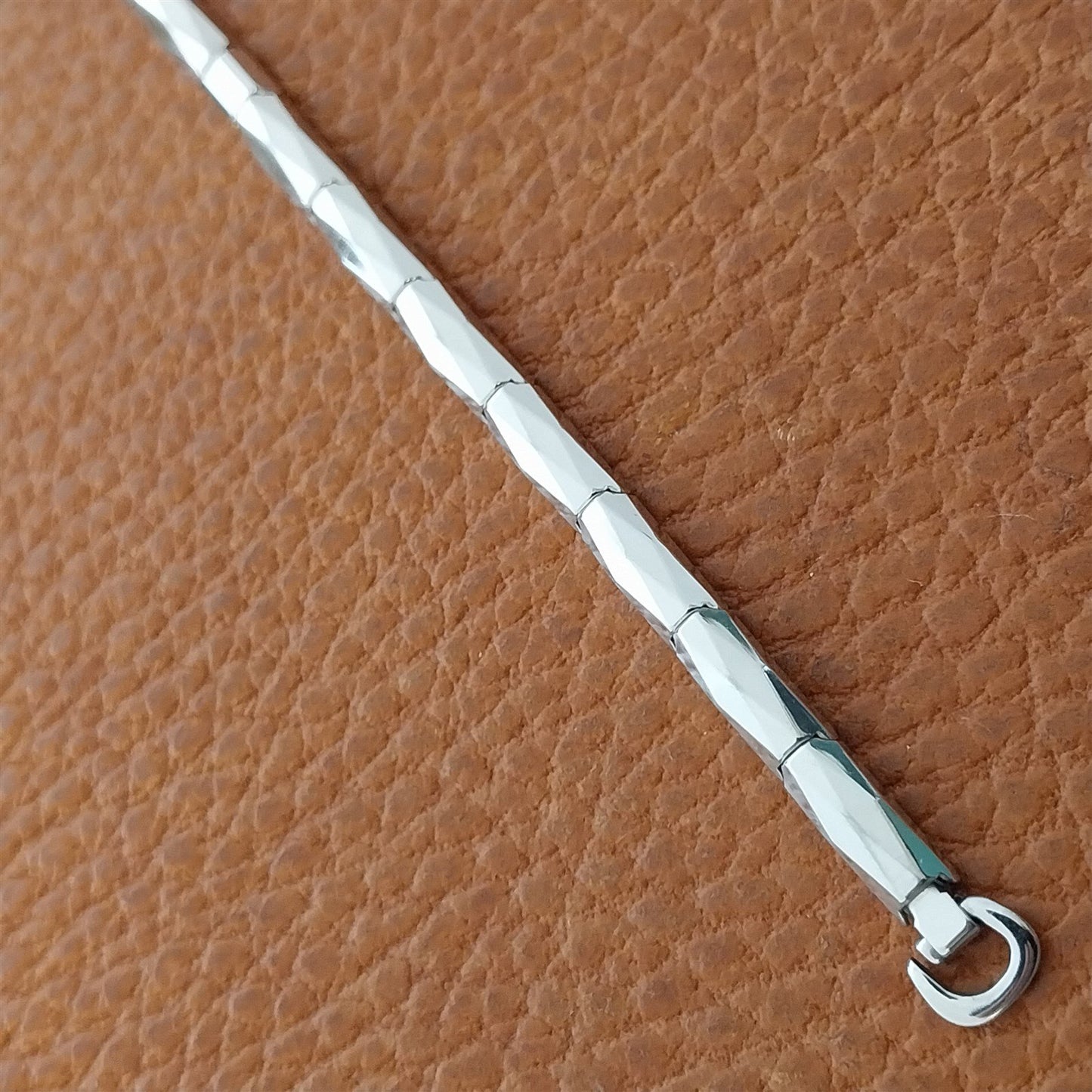 Vintage 1960s Kreisler White Gold Filled Ladies Unused Cocktail Watch Band