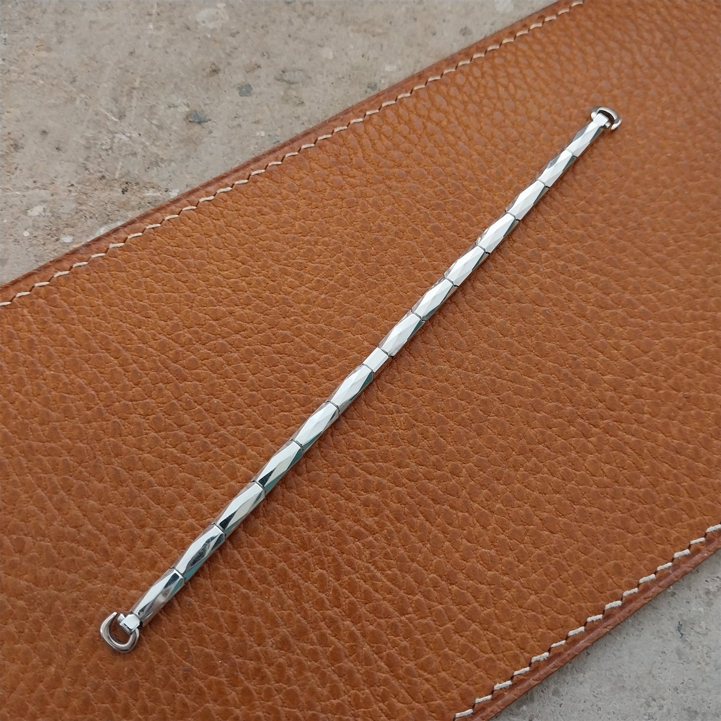 Vintage 1960s Kreisler White Gold Filled Ladies Unused Cocktail Watch Band