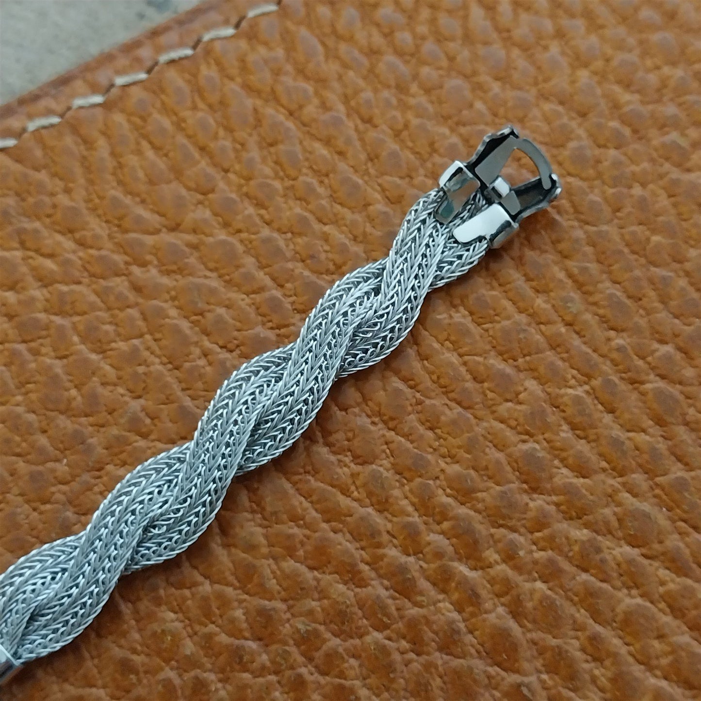 Speidel White Gold-Fill Mesh Unused 1970s Vintage Ladies Cocktail Watch Band