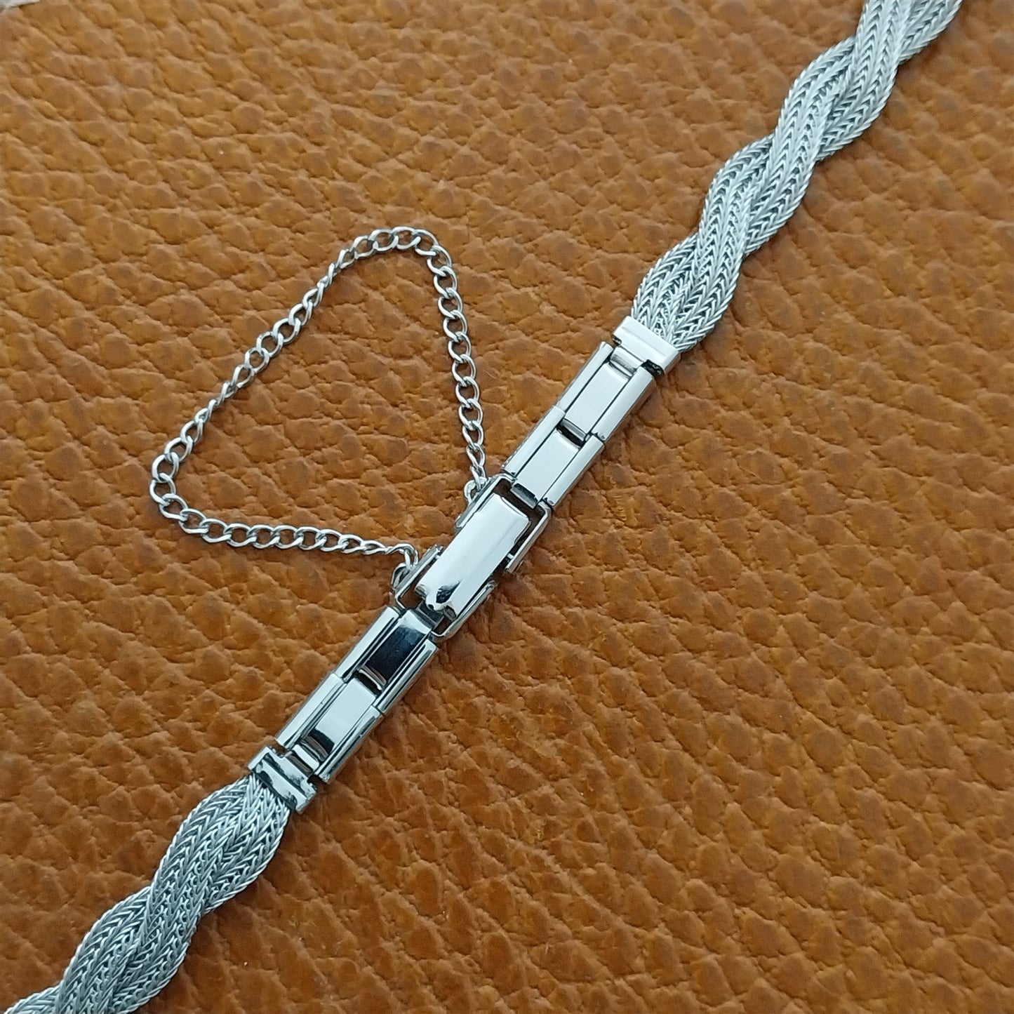 Speidel White Gold-Fill Mesh Unused 1970s Vintage Ladies Cocktail Watch Band