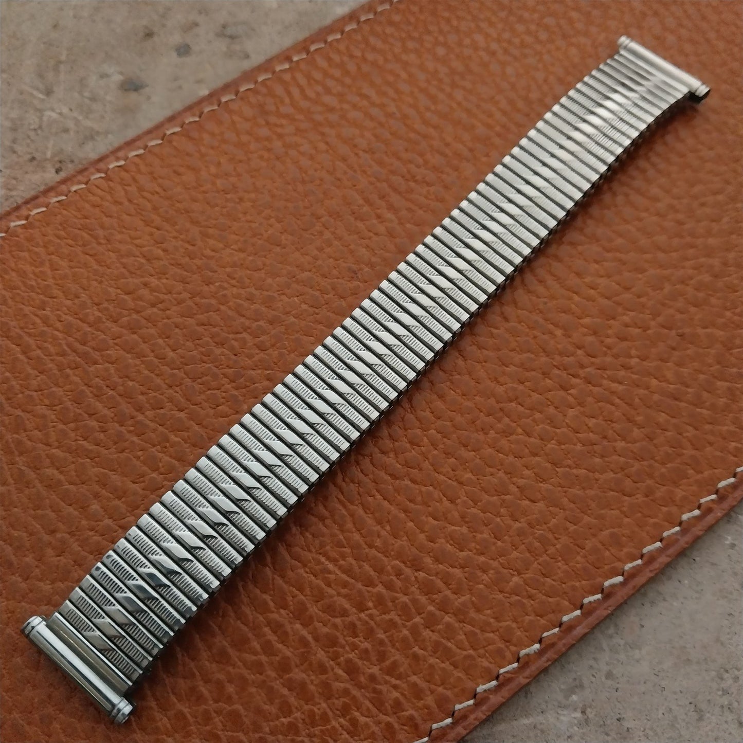 Vintage Stainless Steel fixo-flex Stretch 18mm 17mm 16mm Unused Watch Band