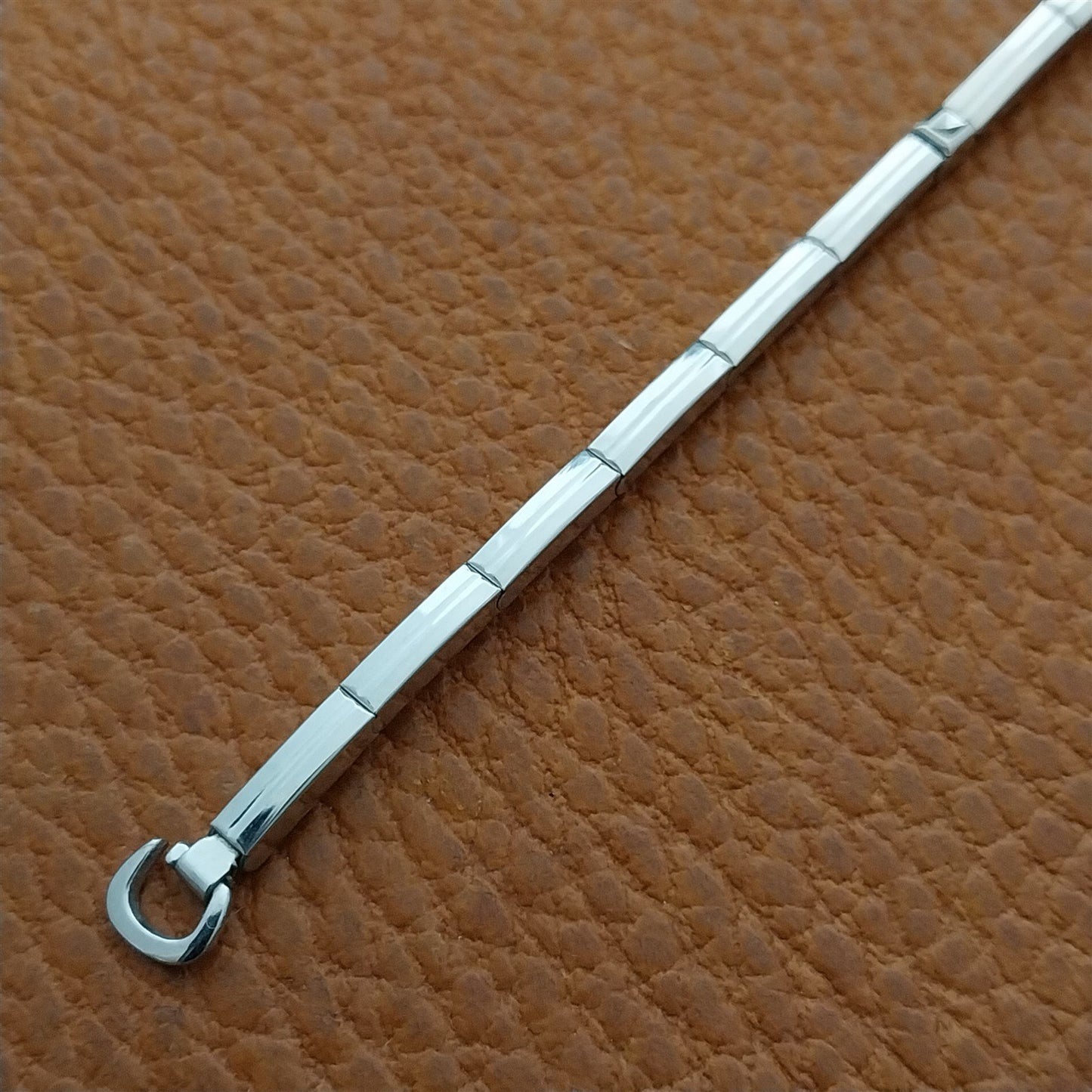 Vintage 1960s Kreisler White Gold Filled Ladies Unused Cocktail Watch Band