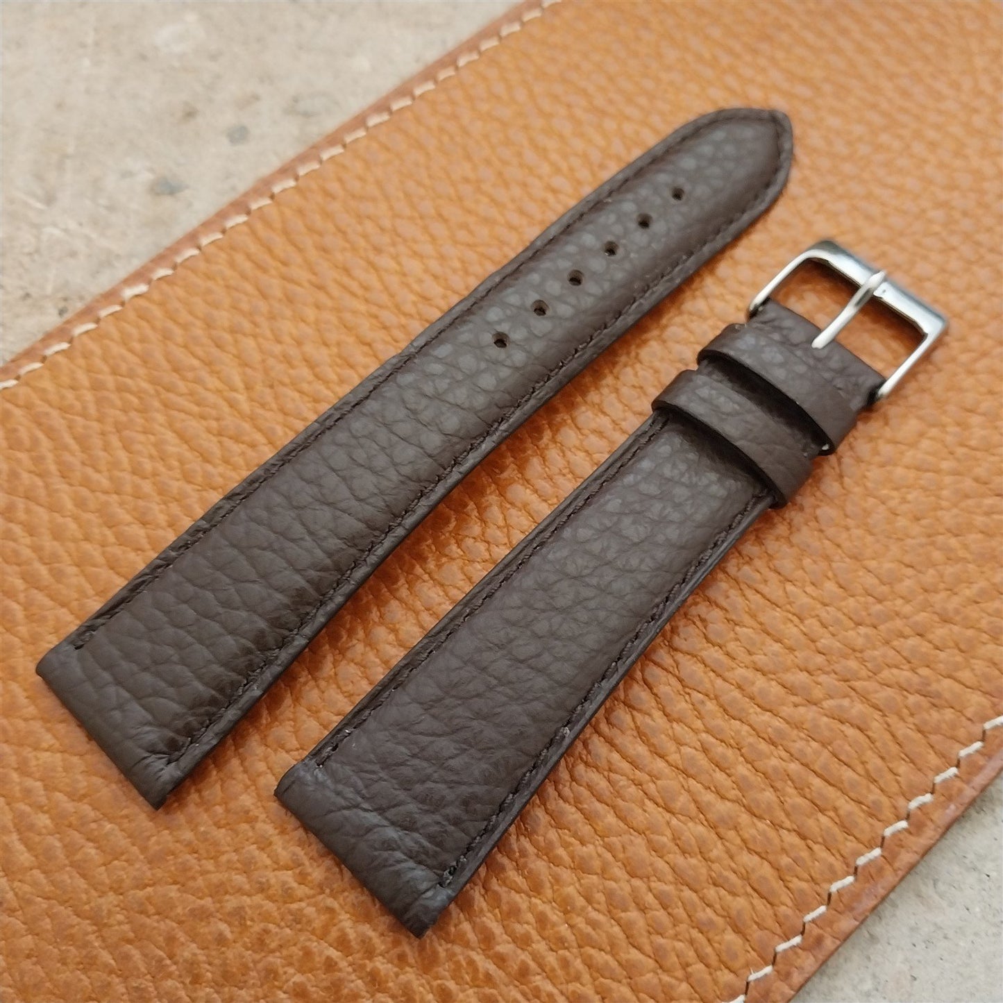 20mm Fleurus France Crushed Grain Calf Tapered 20/16 Watch Strap