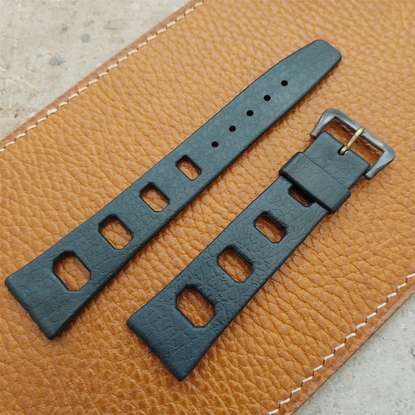 Vintage 20mm Classic Skindiver Black Unused Aqua GS Watch Strap & Brass Buckle