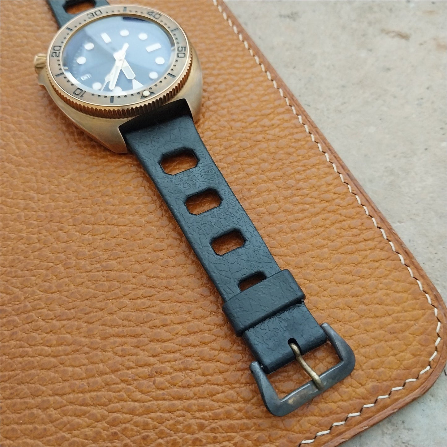 Vintage 20mm Classic Skindiver Black Unused Aqua GS Watch Strap & Brass Buckle
