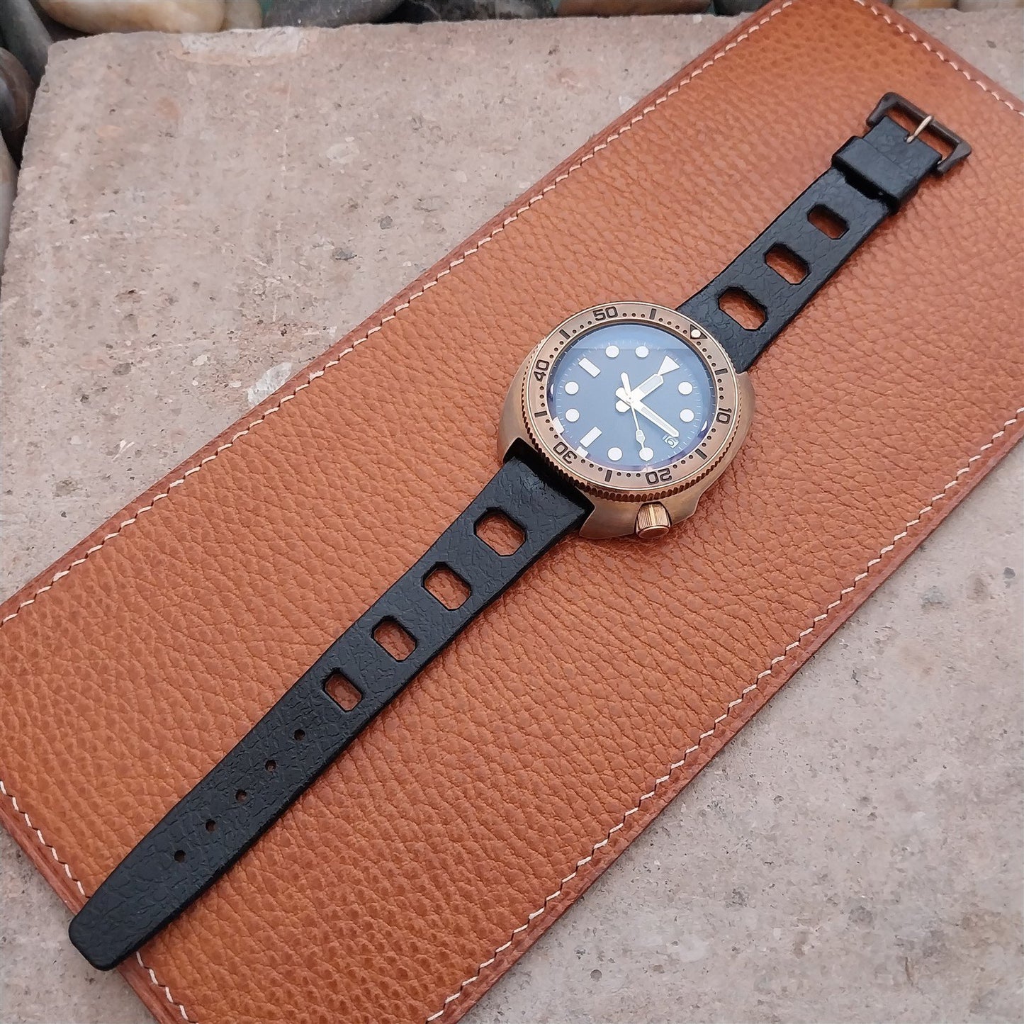 Vintage 20mm Classic Skindiver Black Unused Aqua GS Watch Strap & Brass Buckle