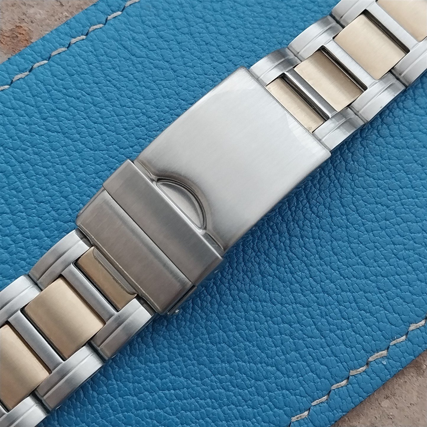 1990s Vintage Speidel Stainless 22mm Unused Classic Watch Band