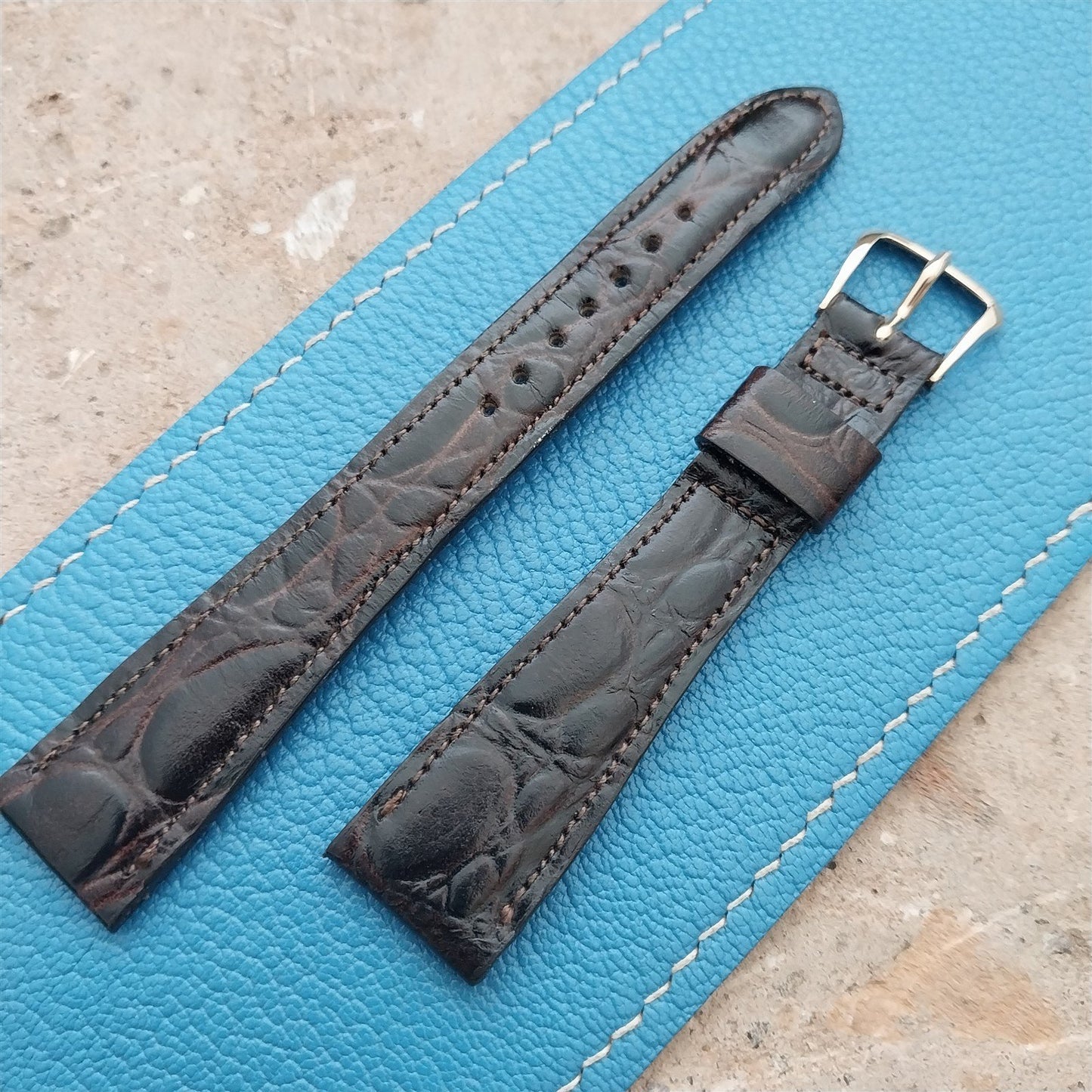 Hamilton 17.5mm Croc Grain Leather Vintage Watch Strap & Gold Logo Buckle