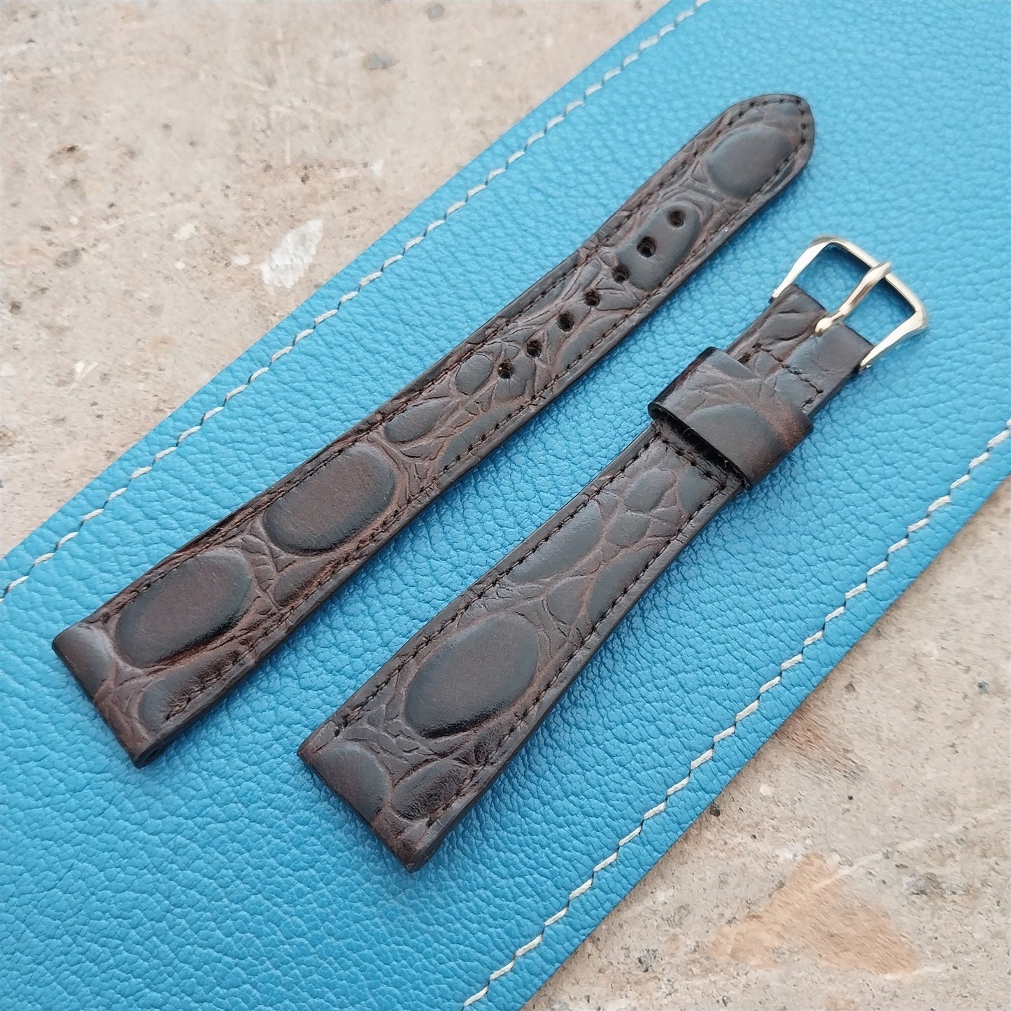 Hamilton 17.4mm Croc Grain Leather Vintage Watch Strap & Gold Logo Buckle