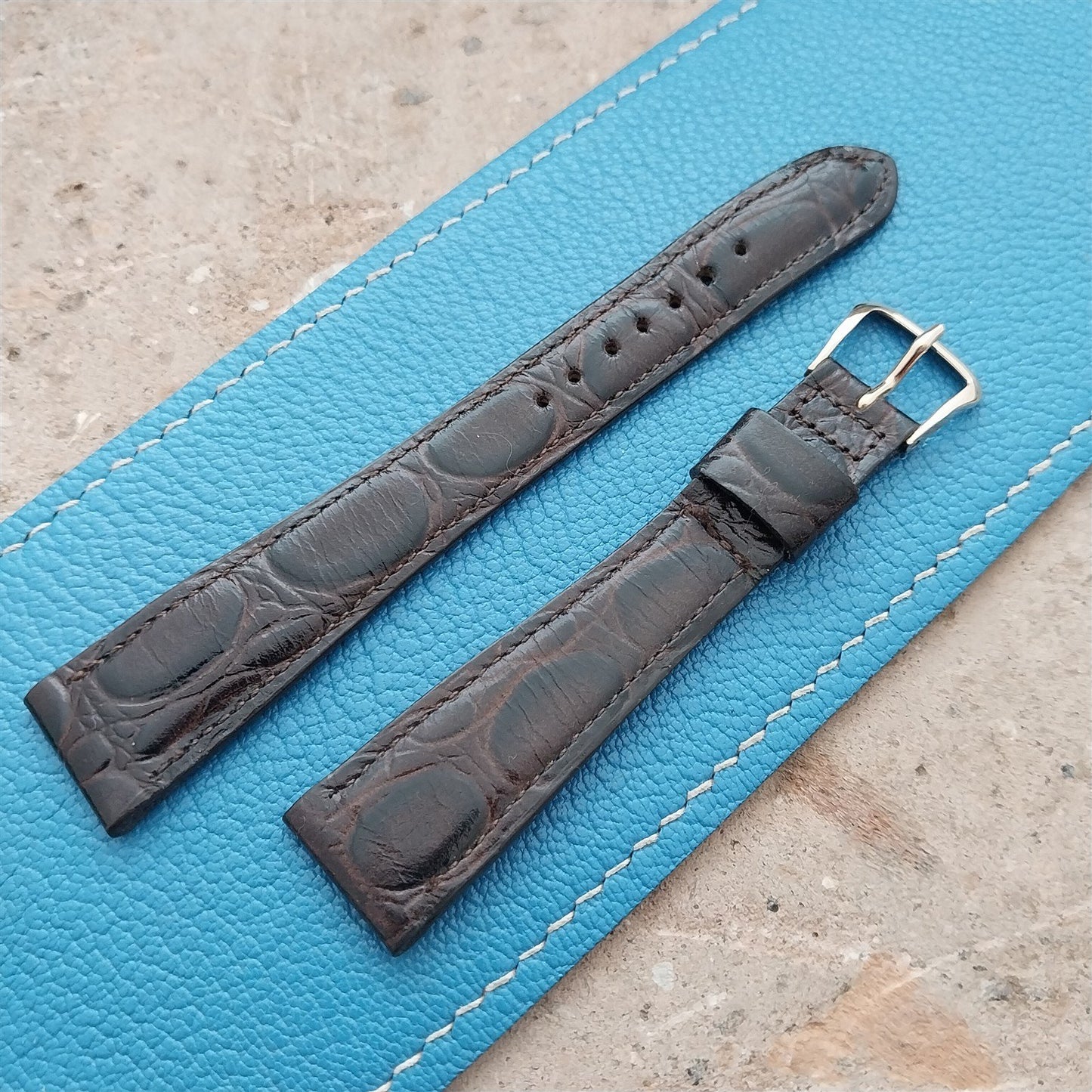 Hamilton 17mm Croc Grain Leather Vintage Watch Strap & Gold Logo Buckle