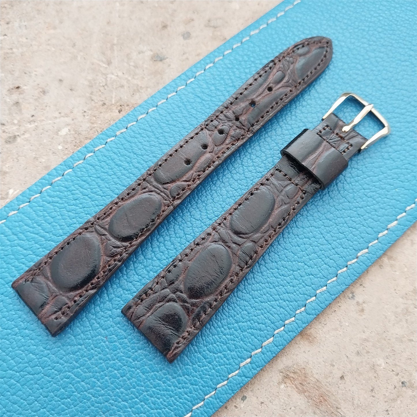 Hamilton 17mm Croc Grain Leather Vintage Watch Strap & Gold Logo Buckle