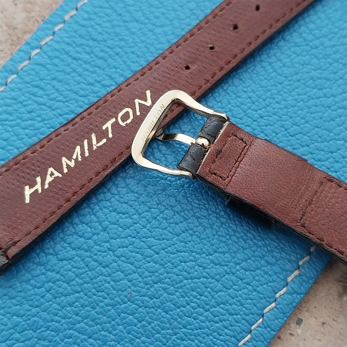 Hamilton 17mm Croc Grain Leather Vintage Watch Strap & Gold Logo Buckle