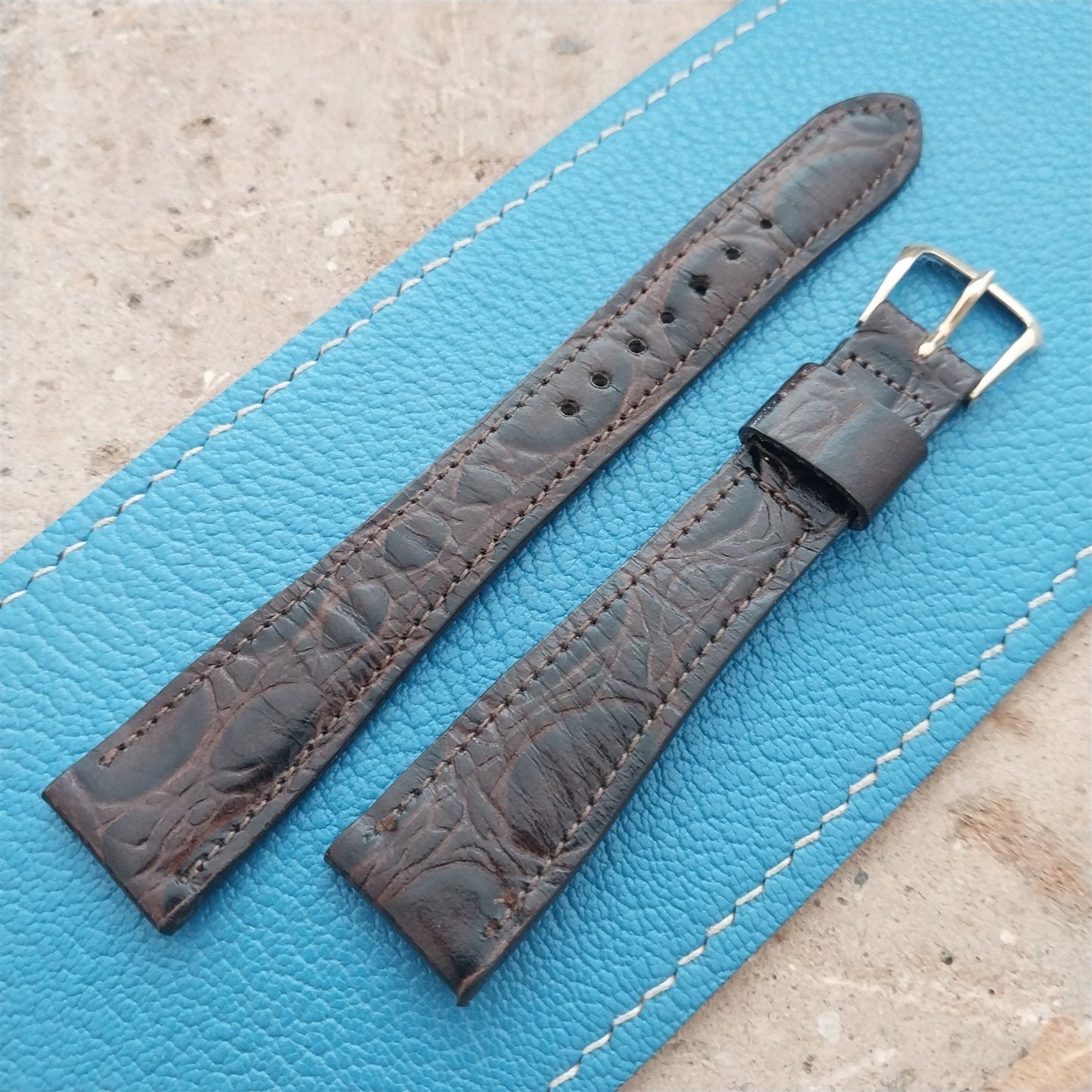 Hamilton 17.2mm Croc Grain Leather Vintage Watch Strap & Gold Logo Buckle